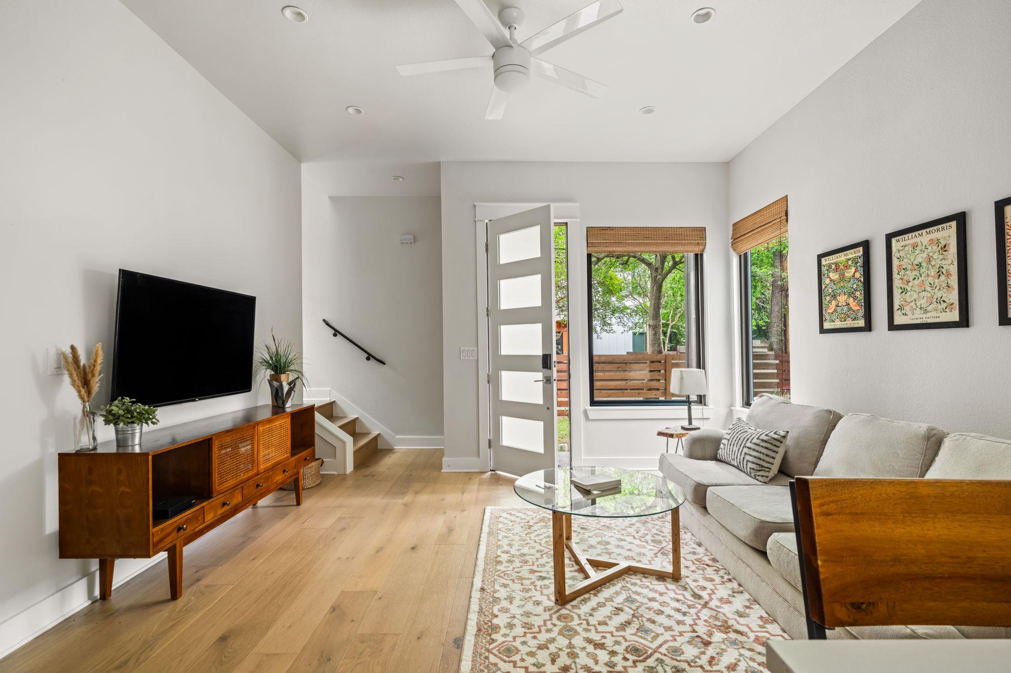 1905 E 16th St # 2, Austin, TX 78702