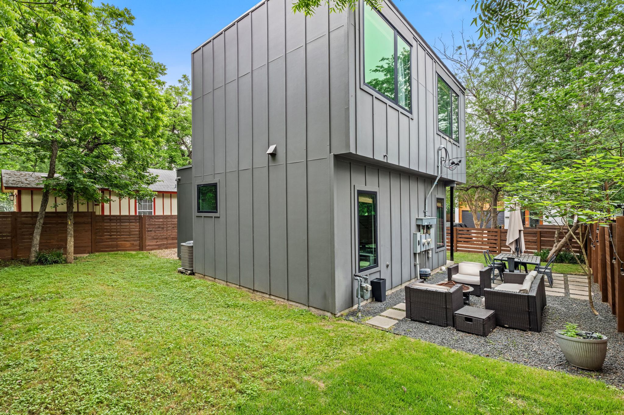 1905 E 16th St # 2, Austin, TX 78702