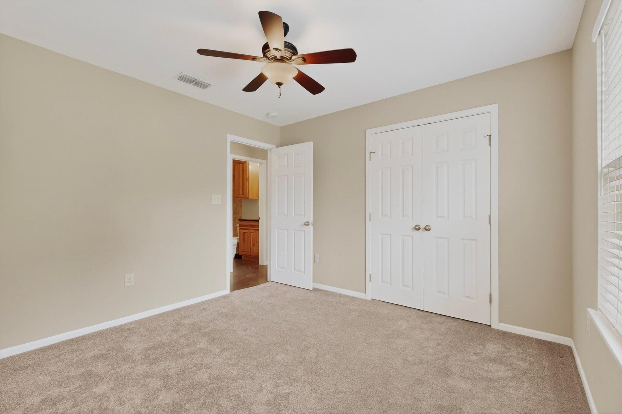 5 Las Flores Dr, Wimberley, TX 78676