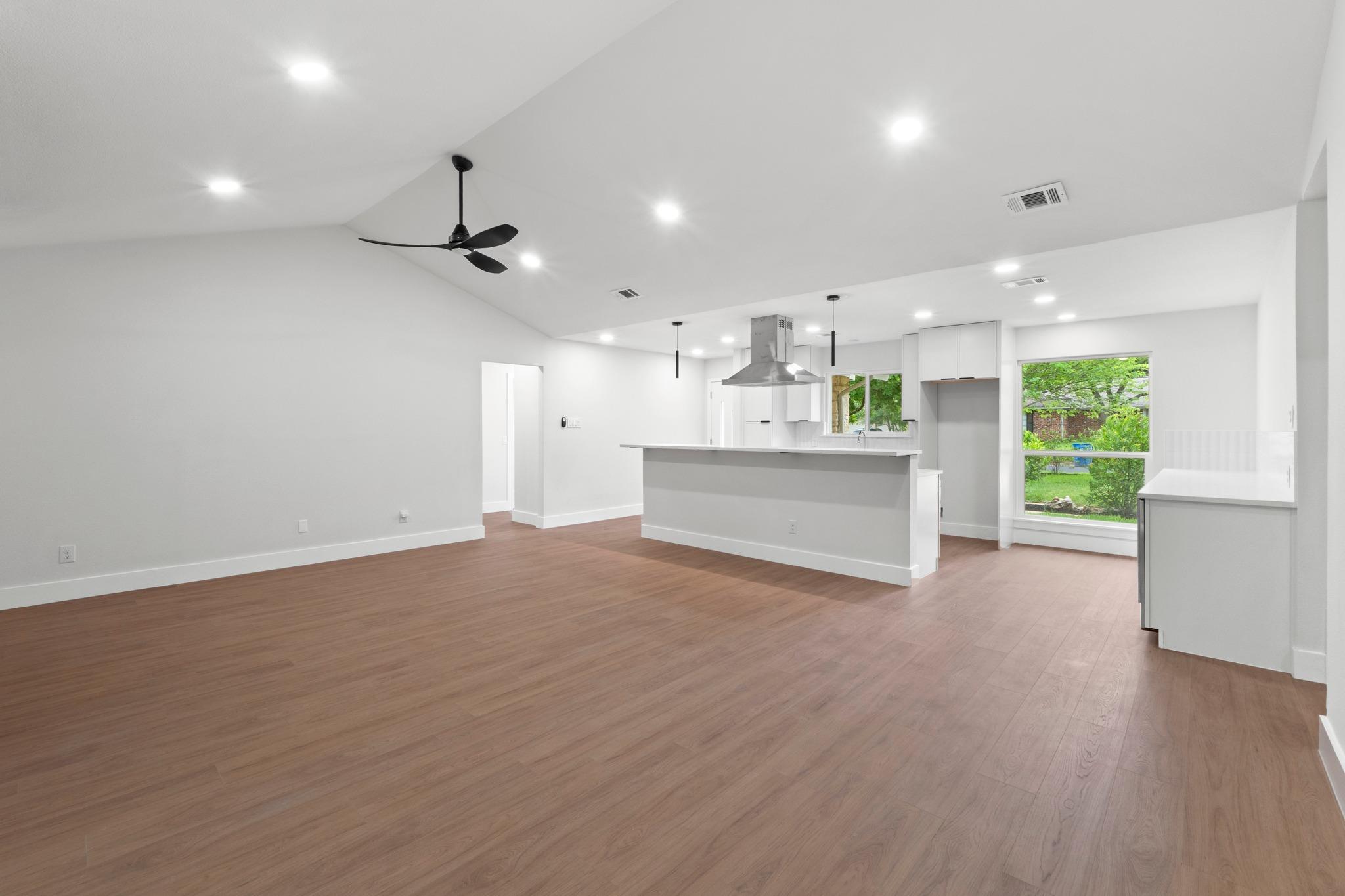 1608 Springer Ln, Austin, TX 78758