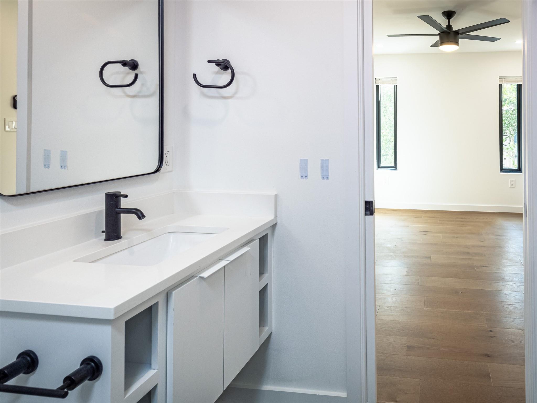 3405 Fruth St, Austin, TX 78705