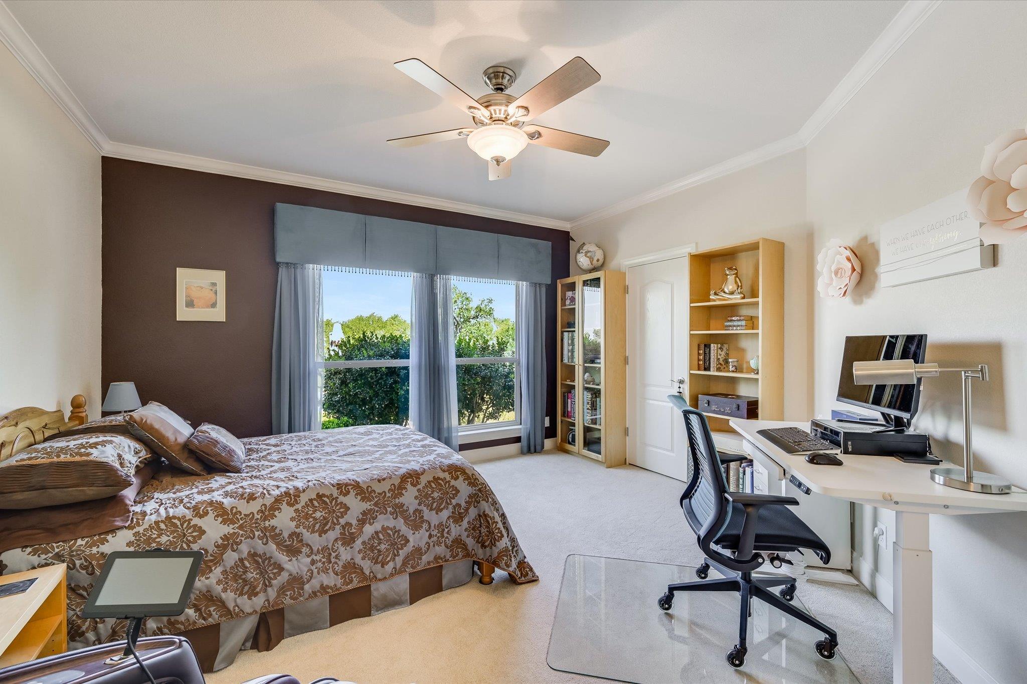 102 Osprey Cir, Bastrop, TX 78602