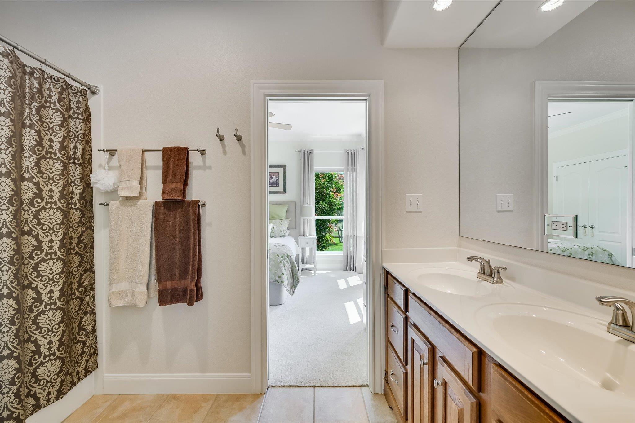 102 Osprey Cir, Bastrop, TX 78602