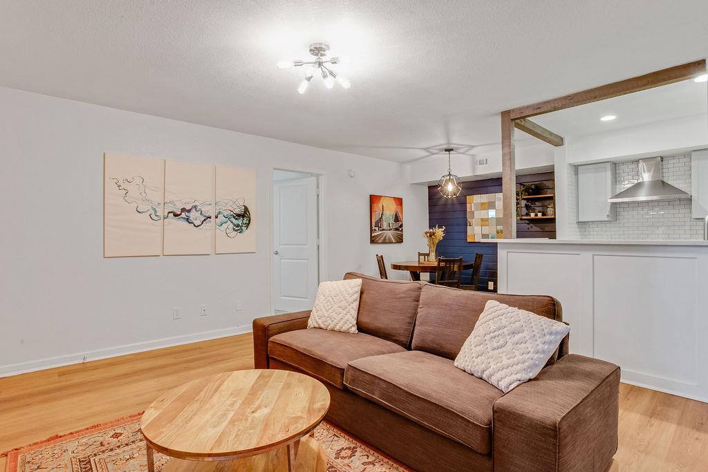 3204 Menchaca Rd # 103, Austin, TX 78704