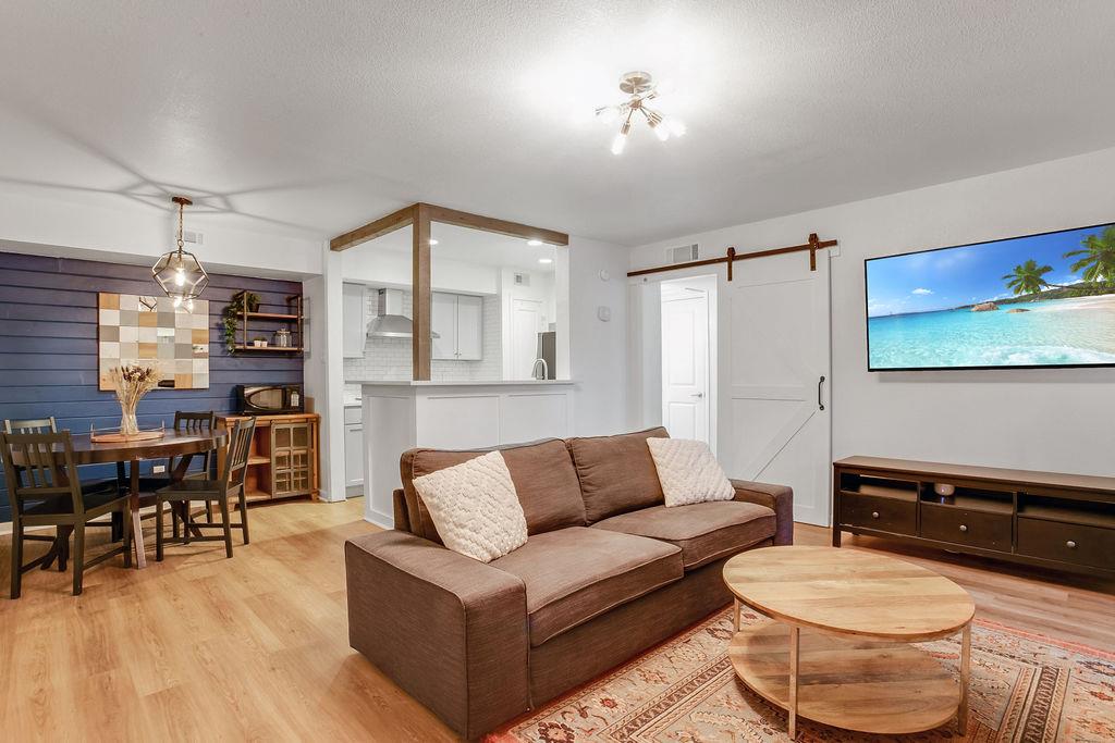 3204 Menchaca Rd # 103, Austin, TX 78704