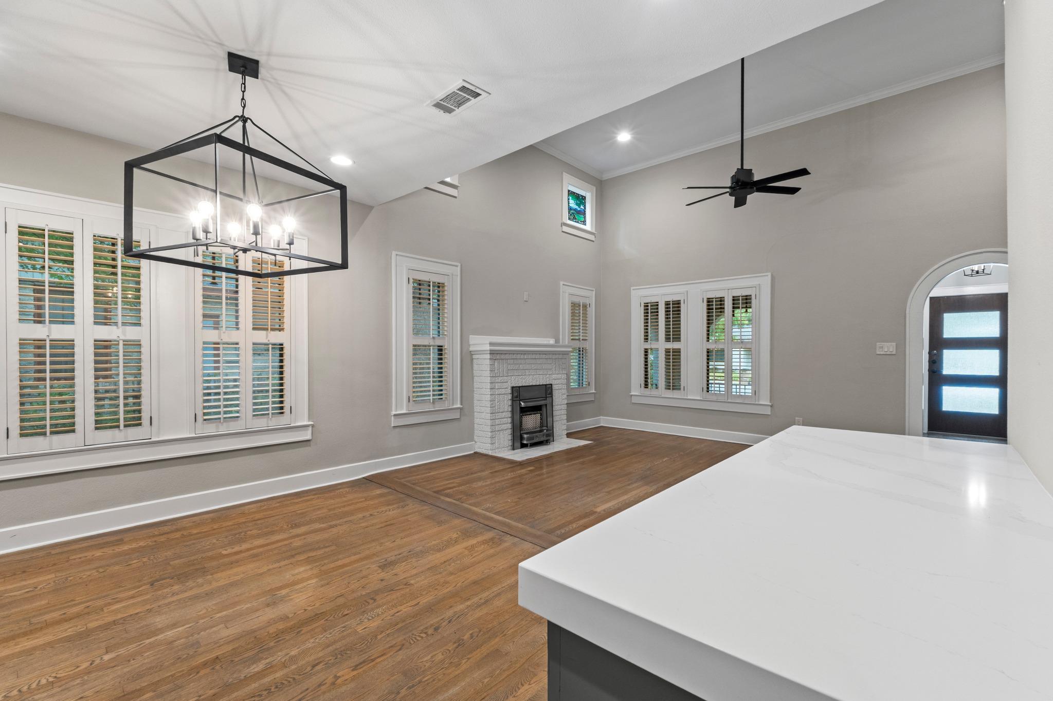 3805 Avenue G, Austin, TX 78751