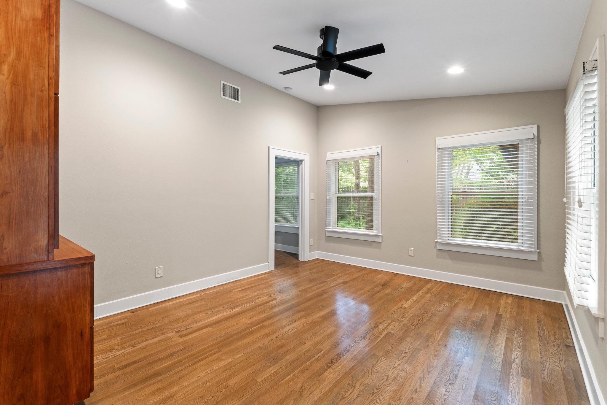 3805 Avenue G, Austin, TX 78751
