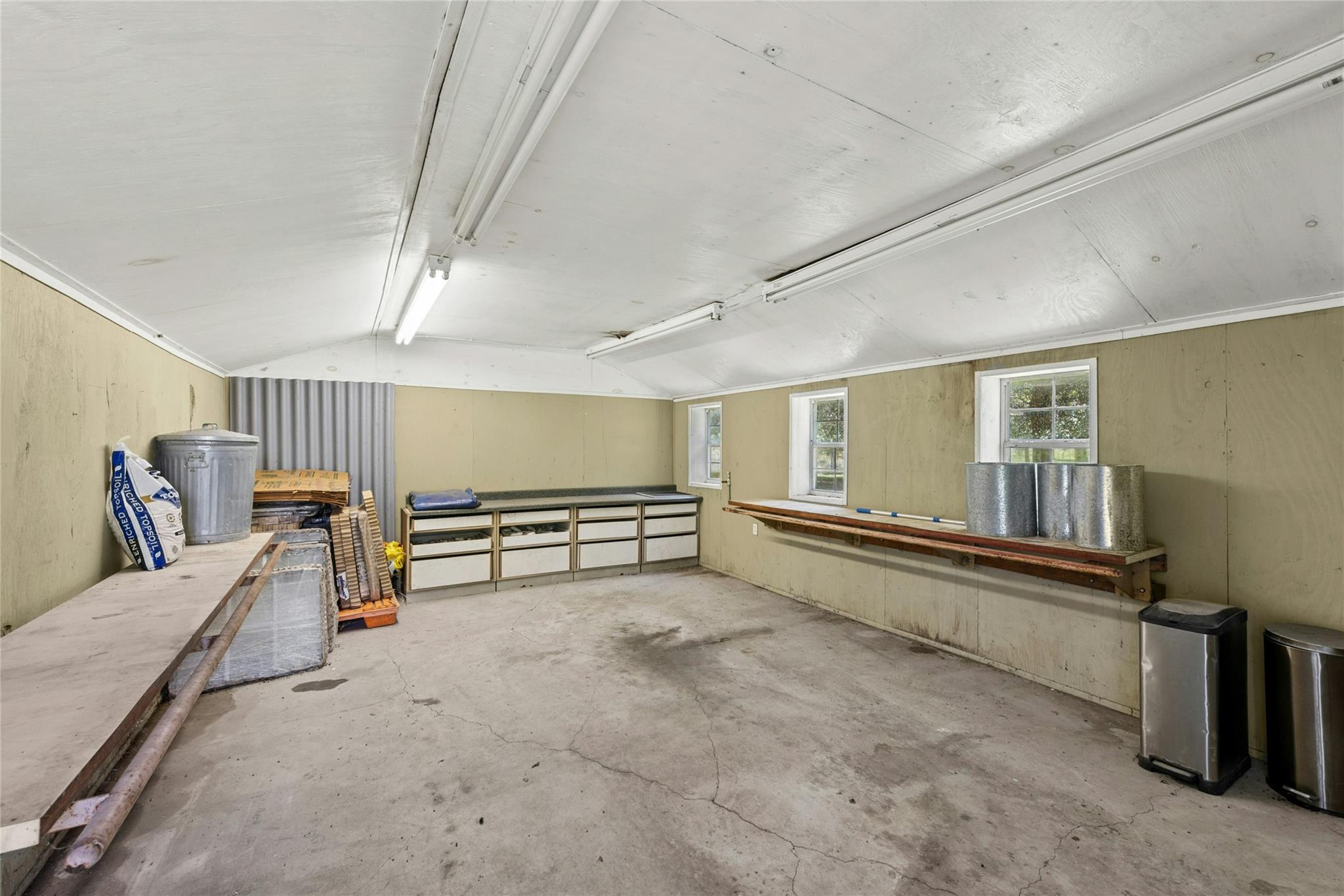1610 County Road 463, Elgin, TX 78621