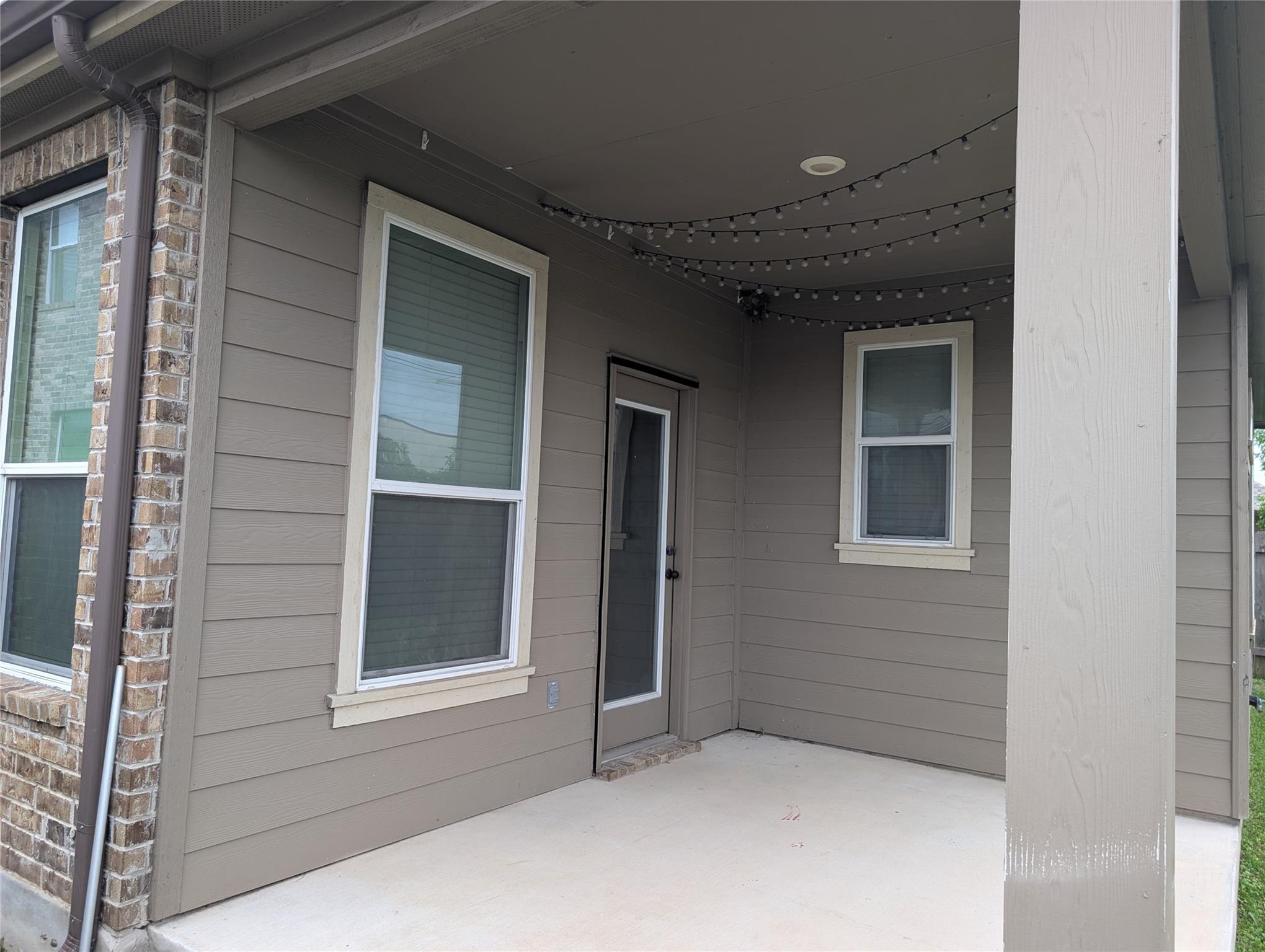 2471 Sunrise Rd # 8, Round Rock, TX 78664