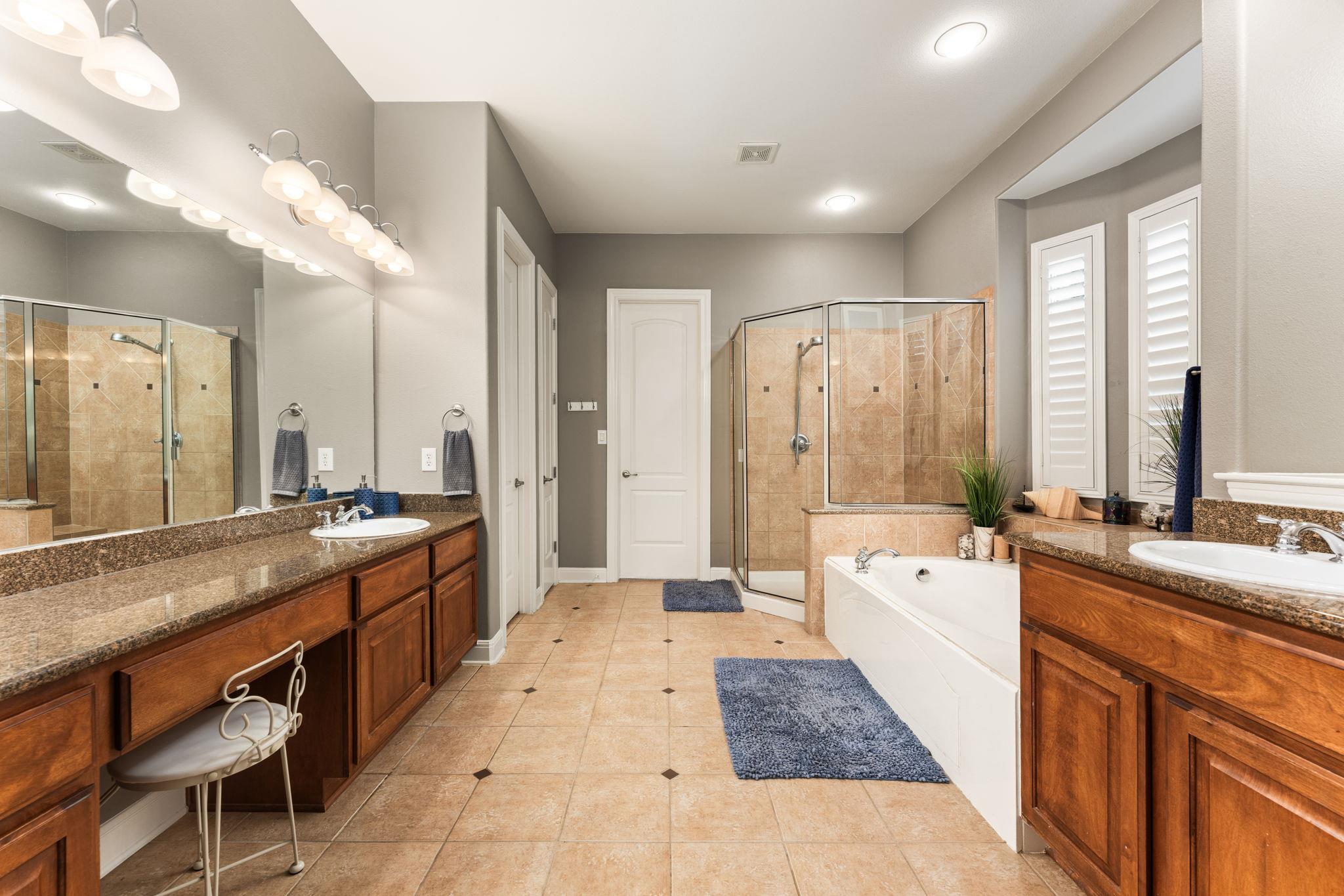 15508 Spillman Ranch Loop, Bee Cave, TX 78738