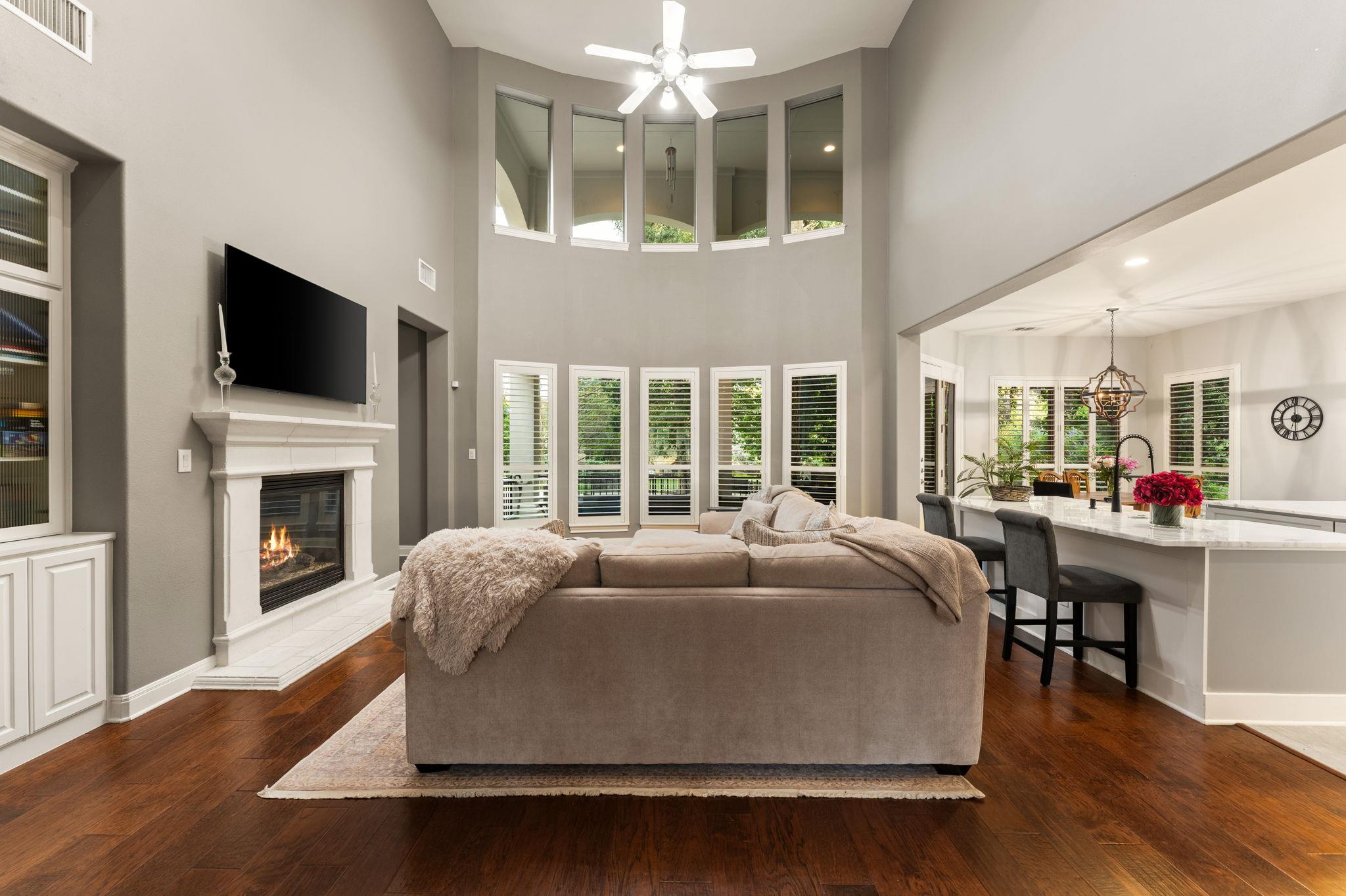 15508 Spillman Ranch Loop, Bee Cave, TX 78738
