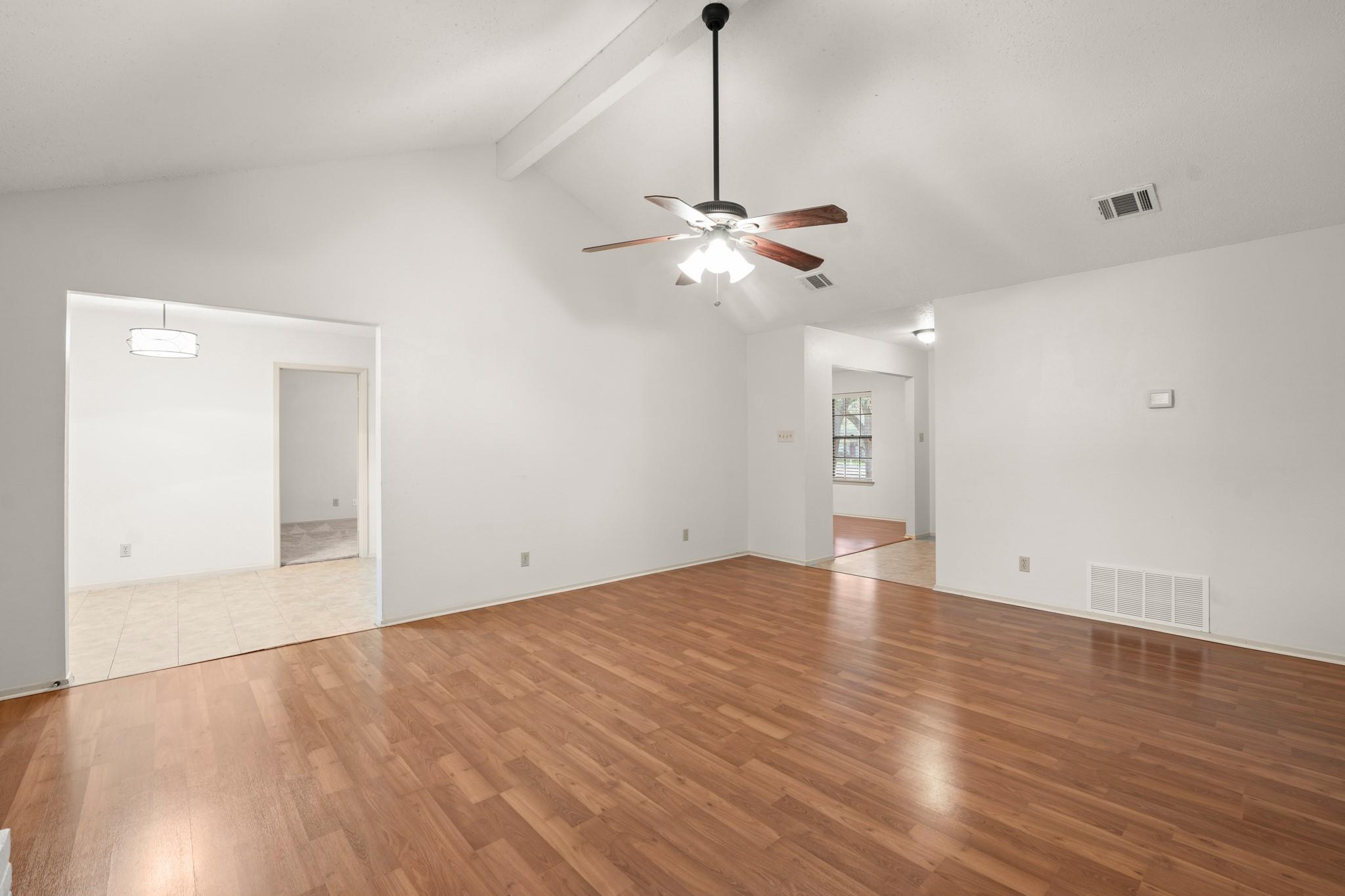 6815 Side Saddle St, Austin, TX 78745