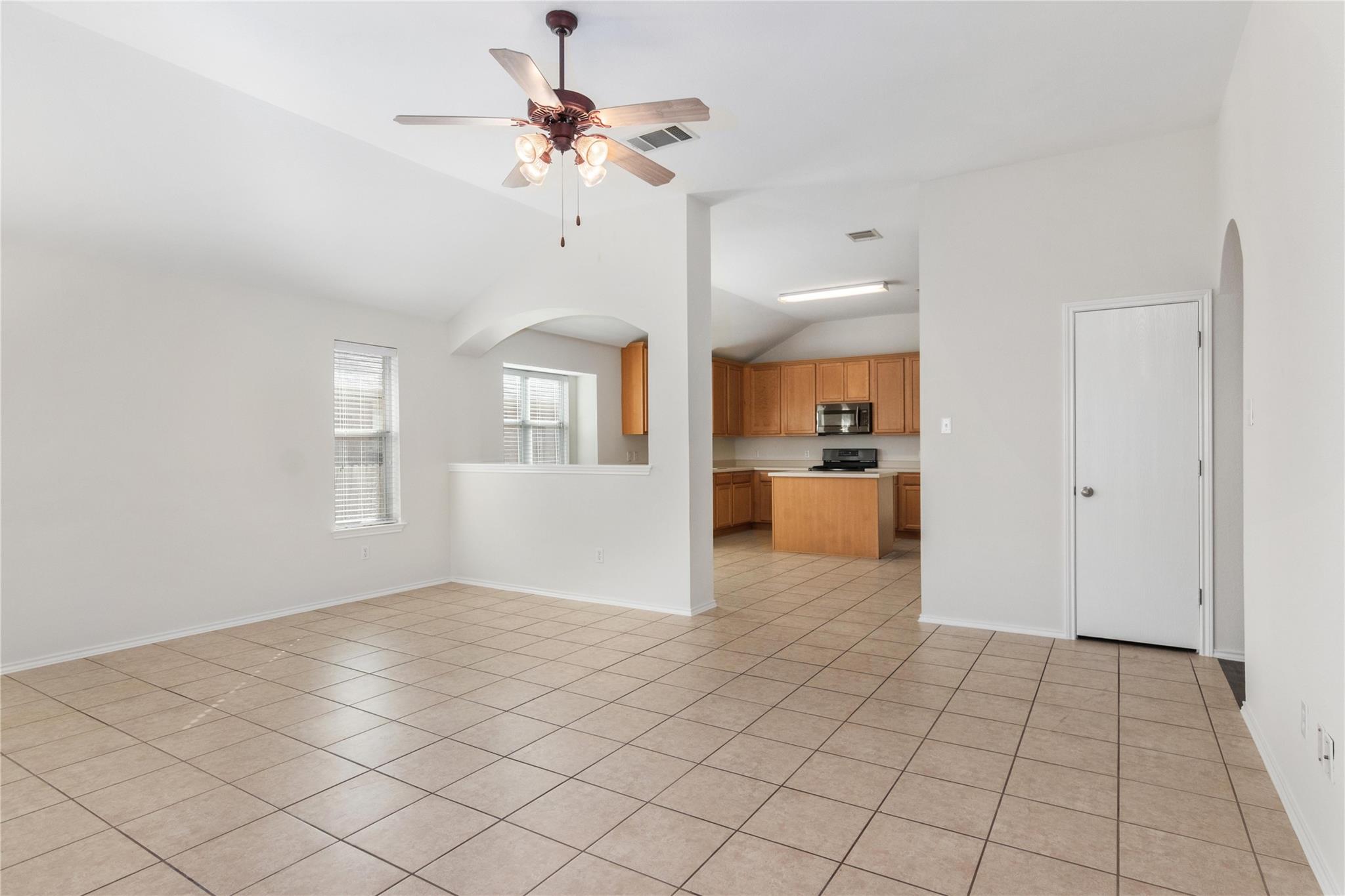 1117 Alexandria Way, Round Rock, TX 78665