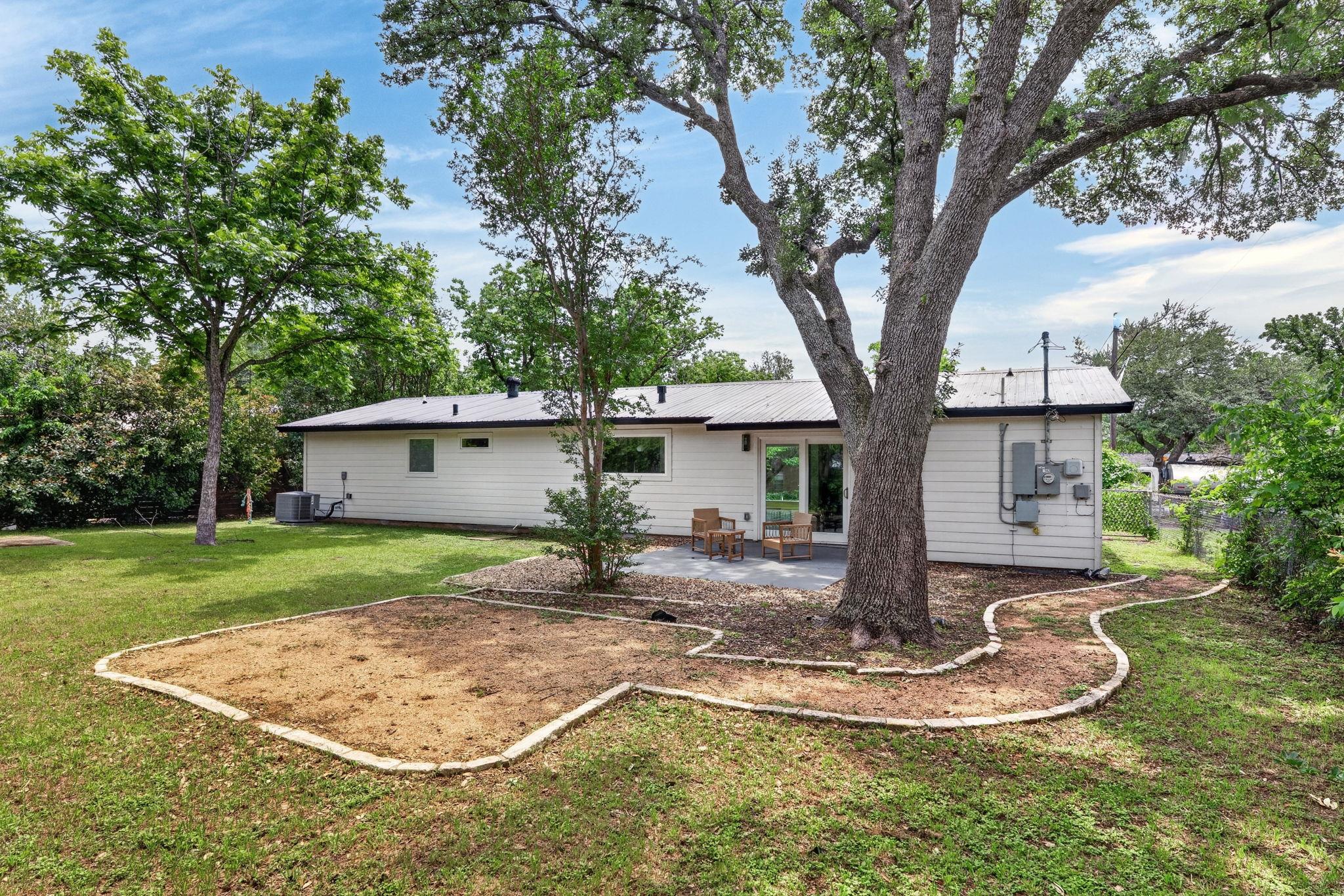 5102 Ravensdale Ln, Austin, TX 78723