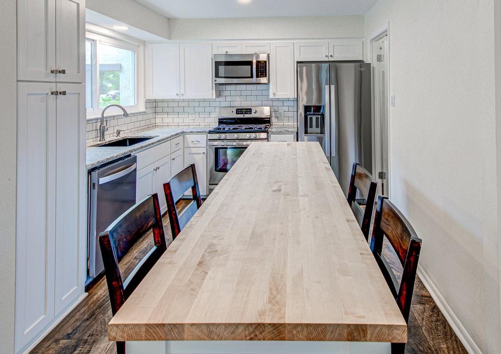 1406 Thornridge Rd, Austin, TX 78758