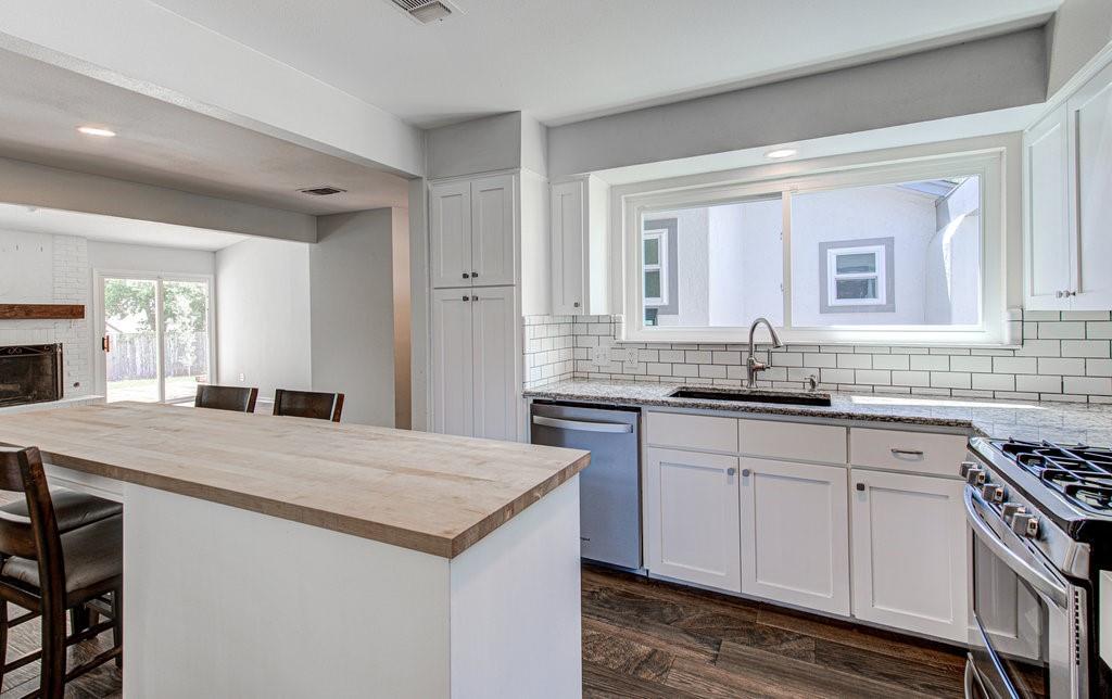 1406 Thornridge Rd, Austin, TX 78758