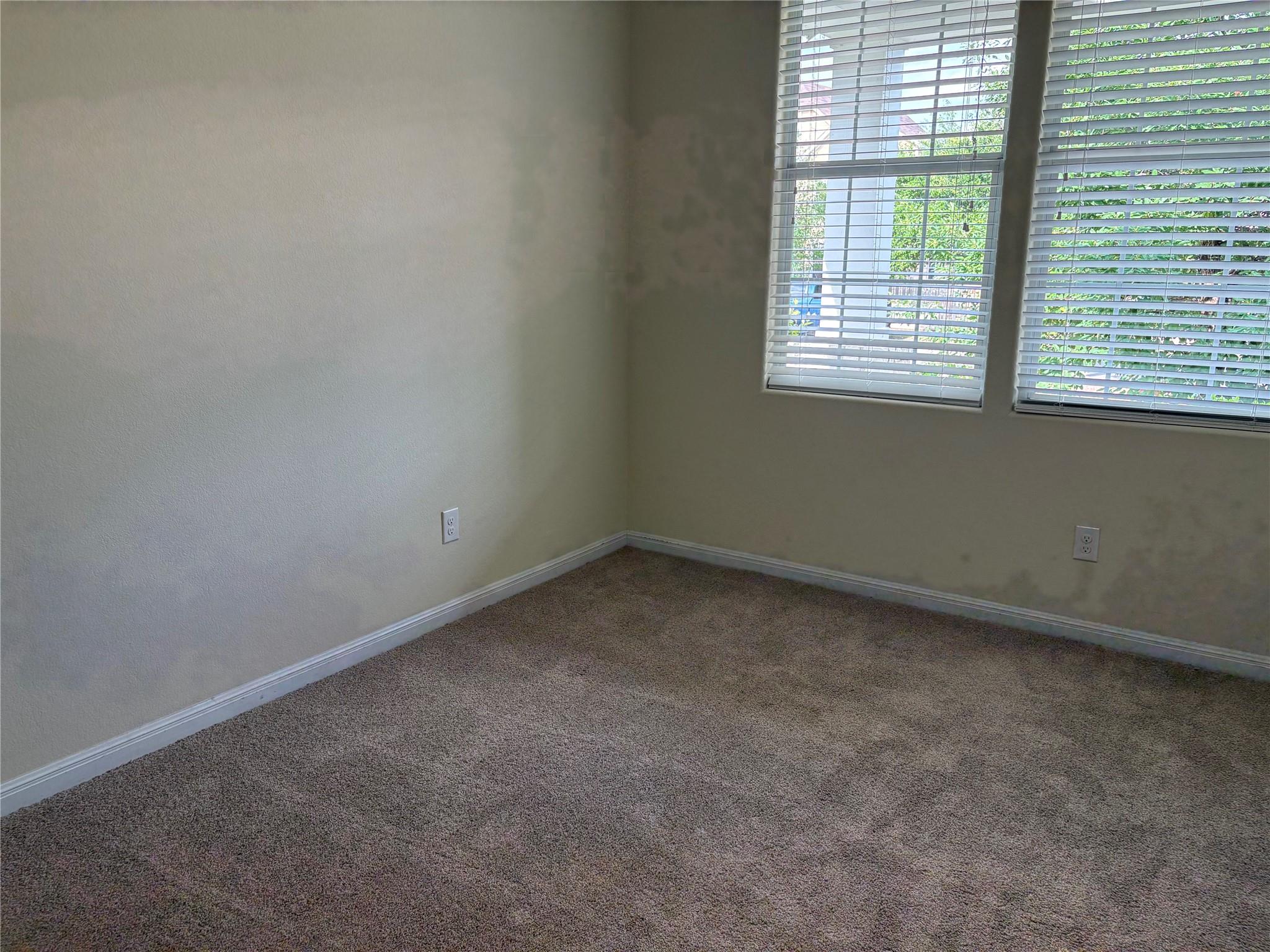 1076 Sanders, Kyle, TX 78640