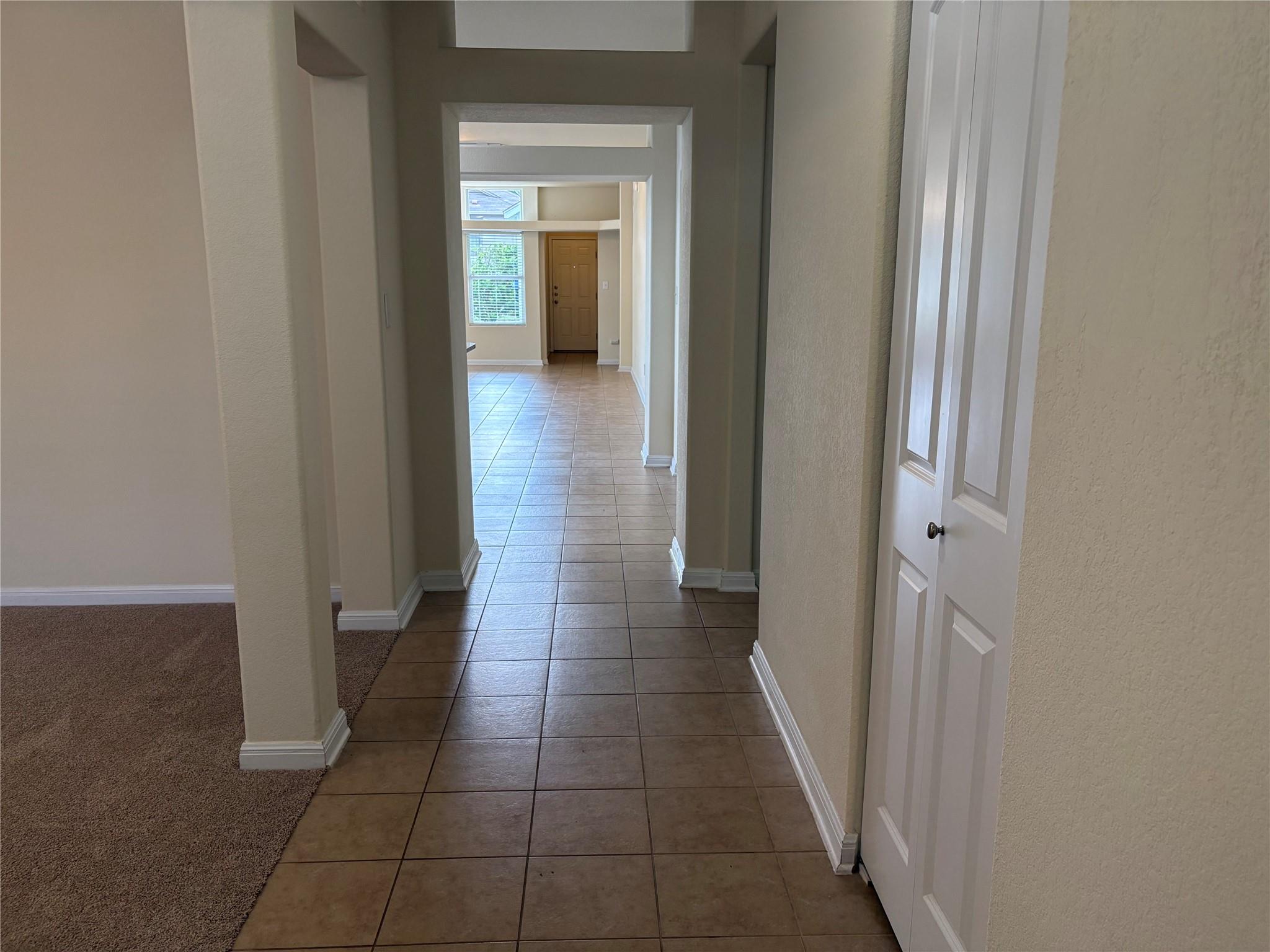 1076 Sanders, Kyle, TX 78640