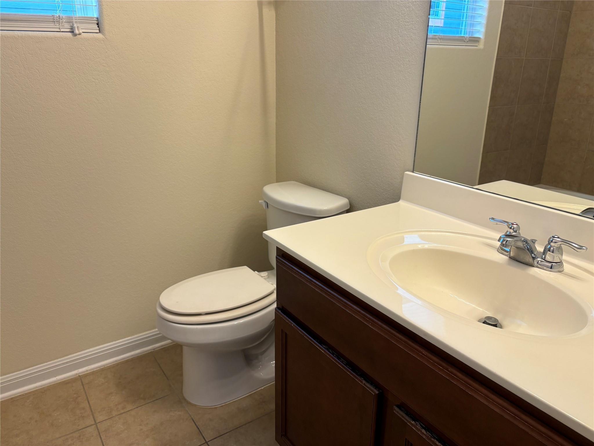 1076 Sanders, Kyle, TX 78640