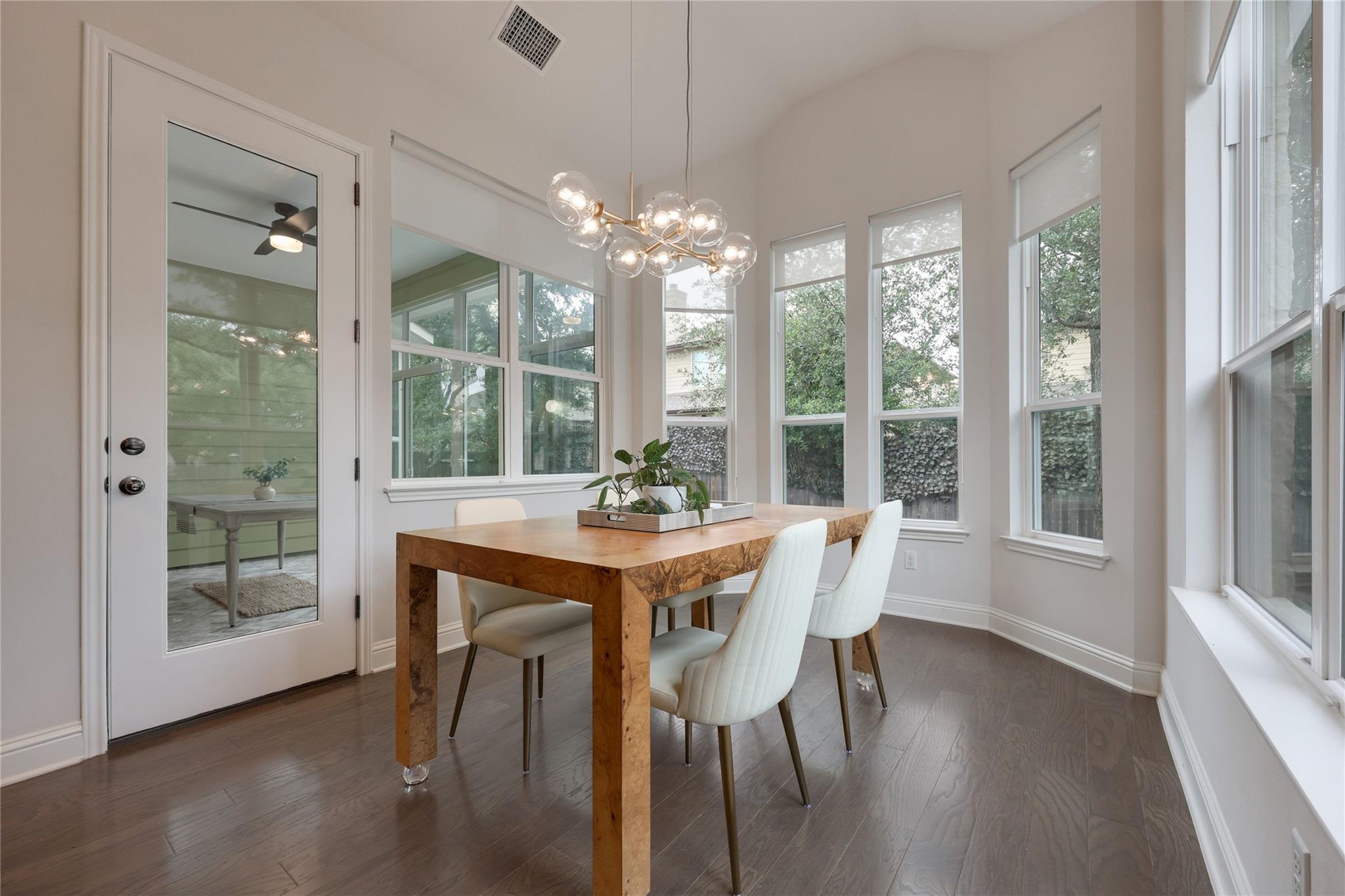 404 Happy Cow Ln, Cedar Park, TX 78613