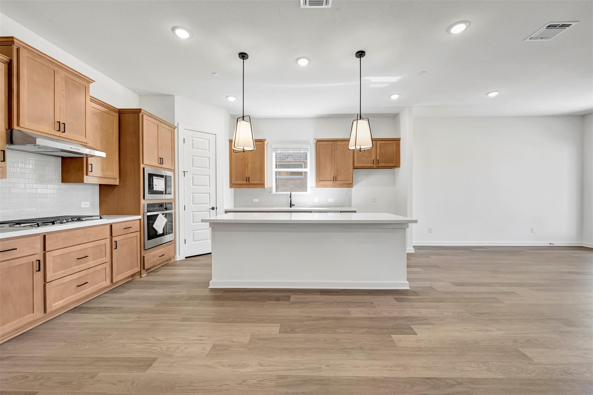 394 Bishop Wood Rd, Dripping Springs, TX 78620
