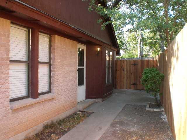 907 MIlford Way # B, Austin, TX 78745