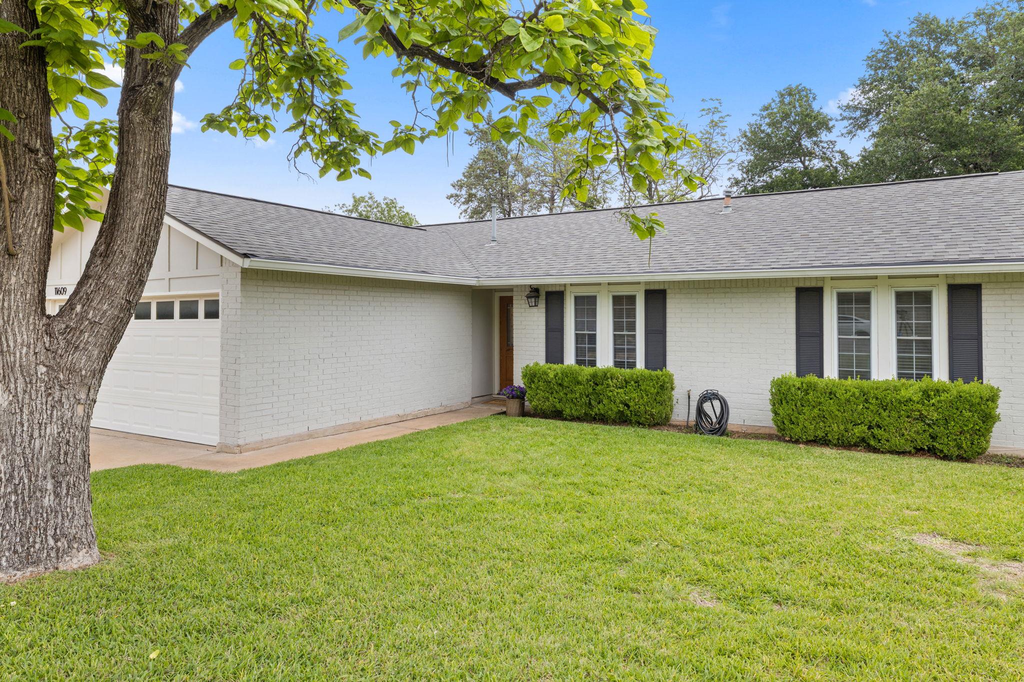 11609 Fast Horse Dr, Austin, TX 78759