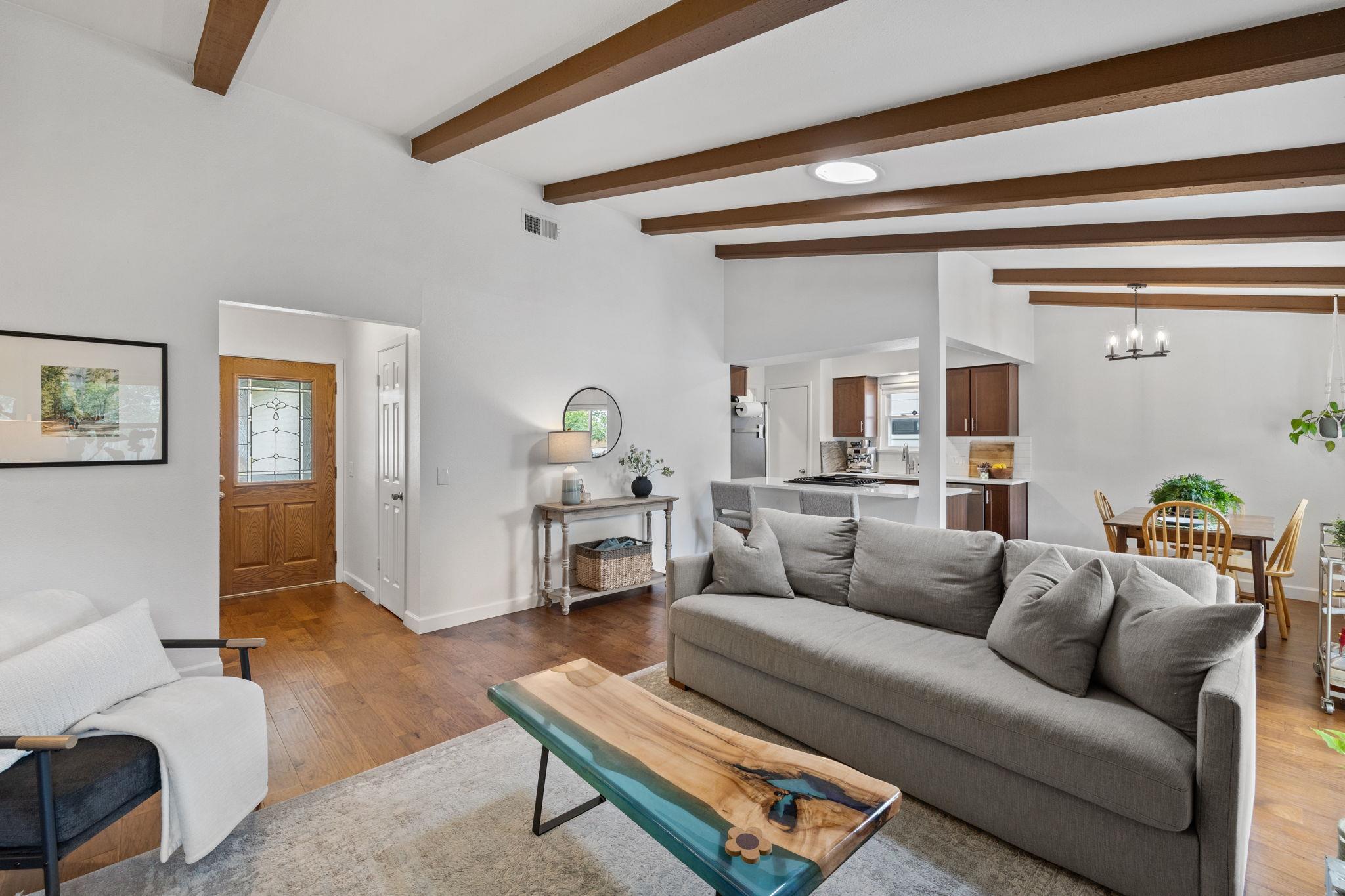 11609 Fast Horse Dr, Austin, TX 78759