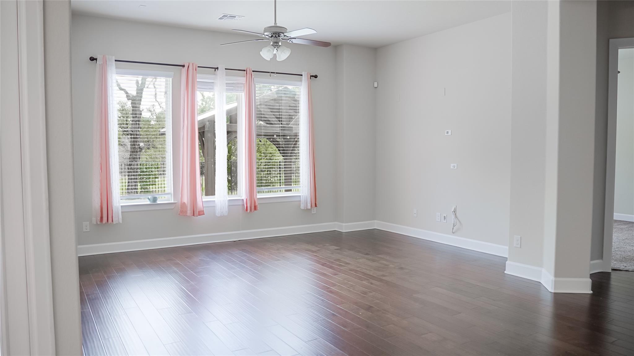 184 Fort Cobb Way, Georgetown, TX 78628