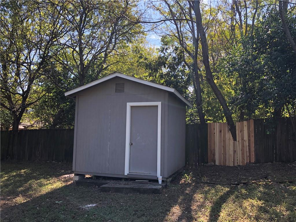 2203 Tanglevine Dr, Austin, TX 78748