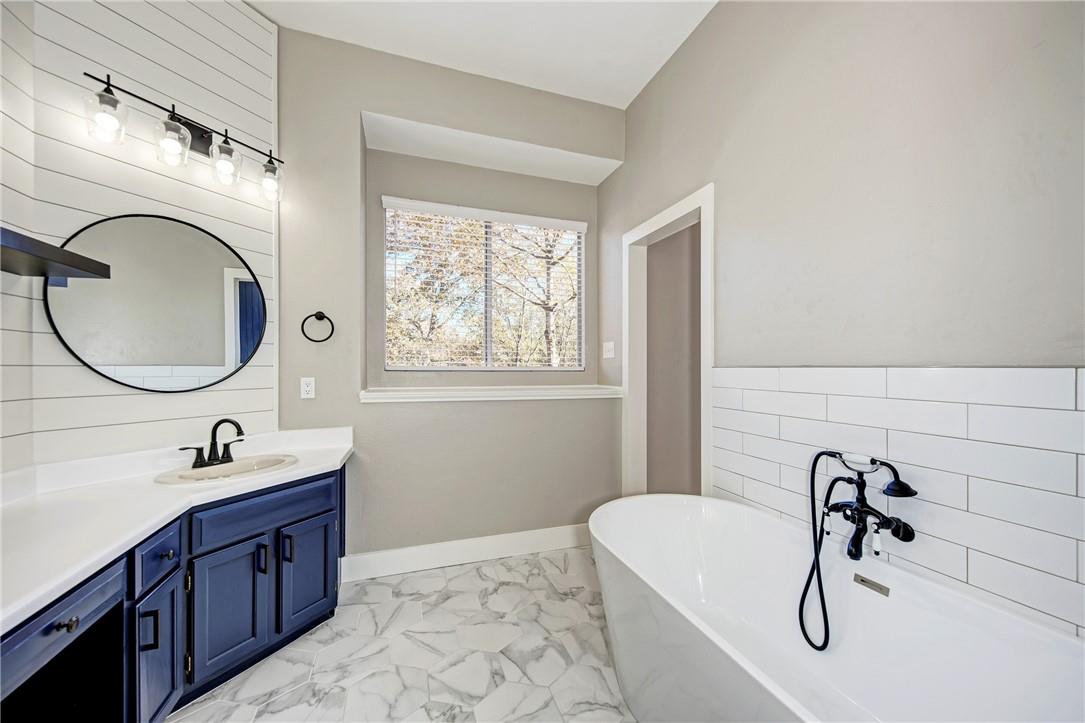 2203 Tanglevine Dr, Austin, TX 78748