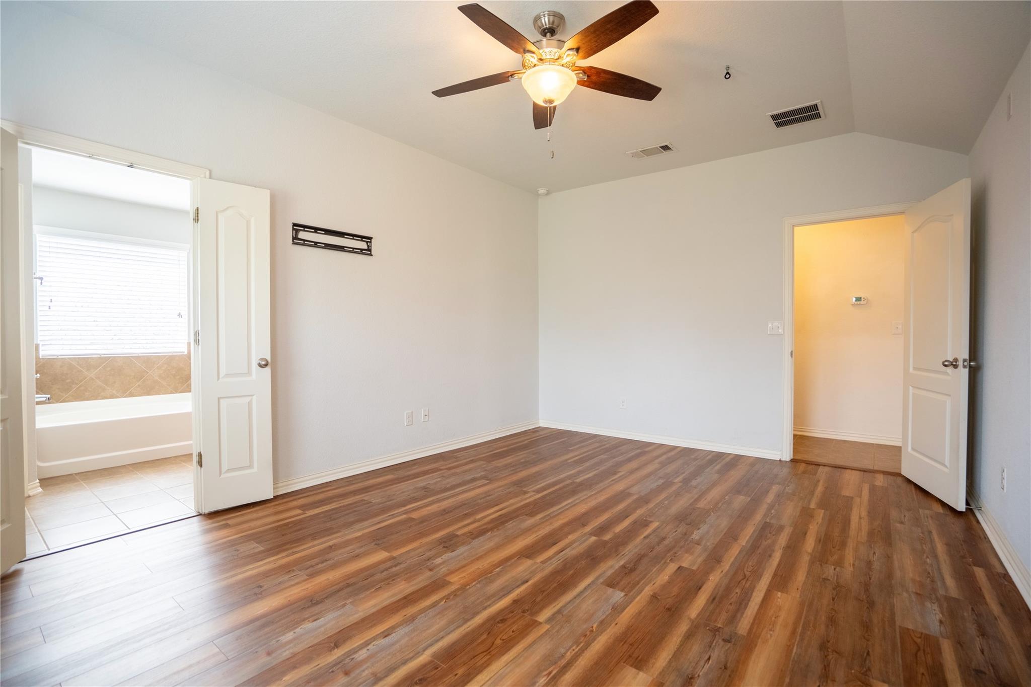 1106 Irina Cv, Hutto, TX 78634