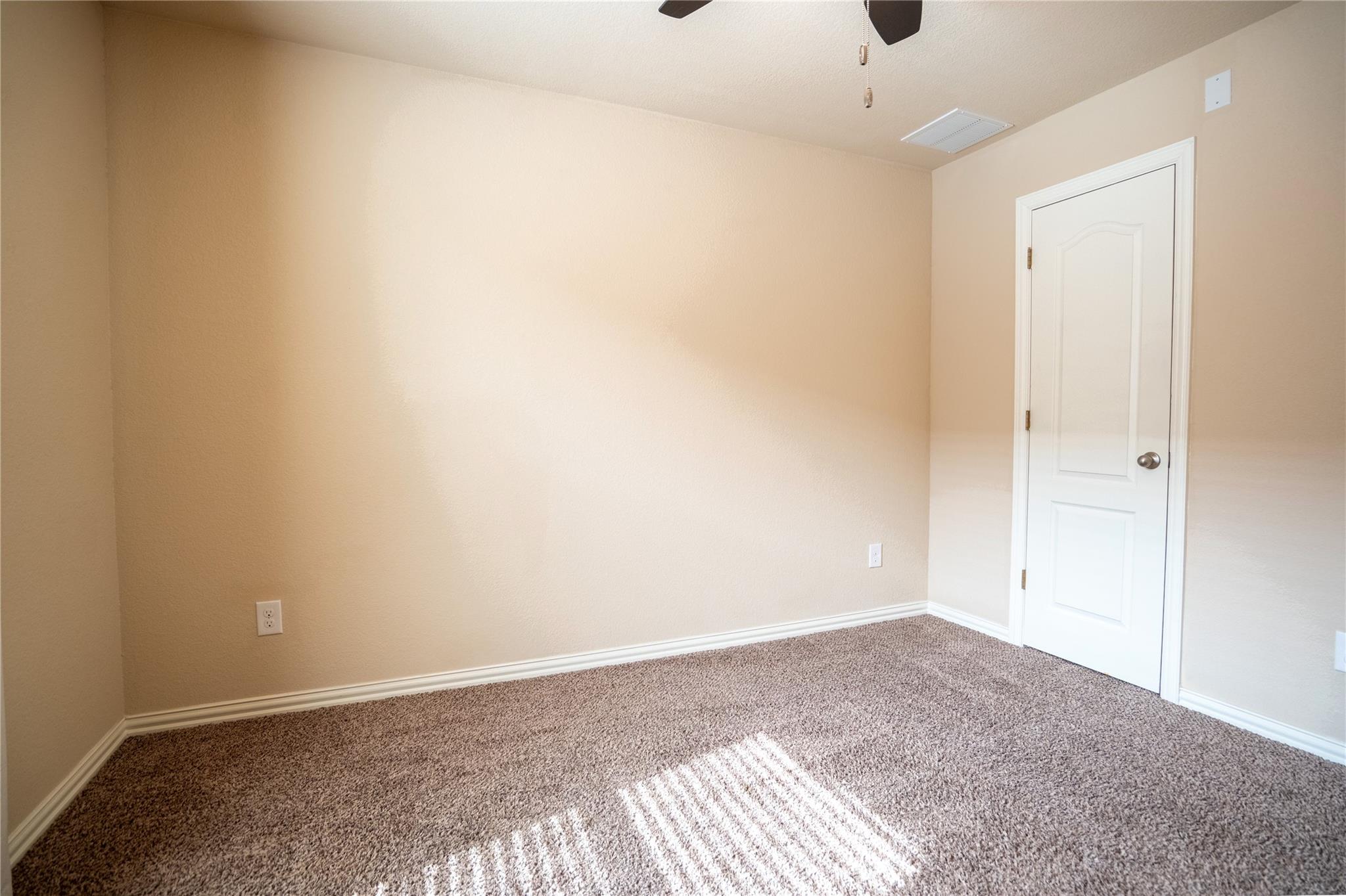 1106 Irina Cv, Hutto, TX 78634