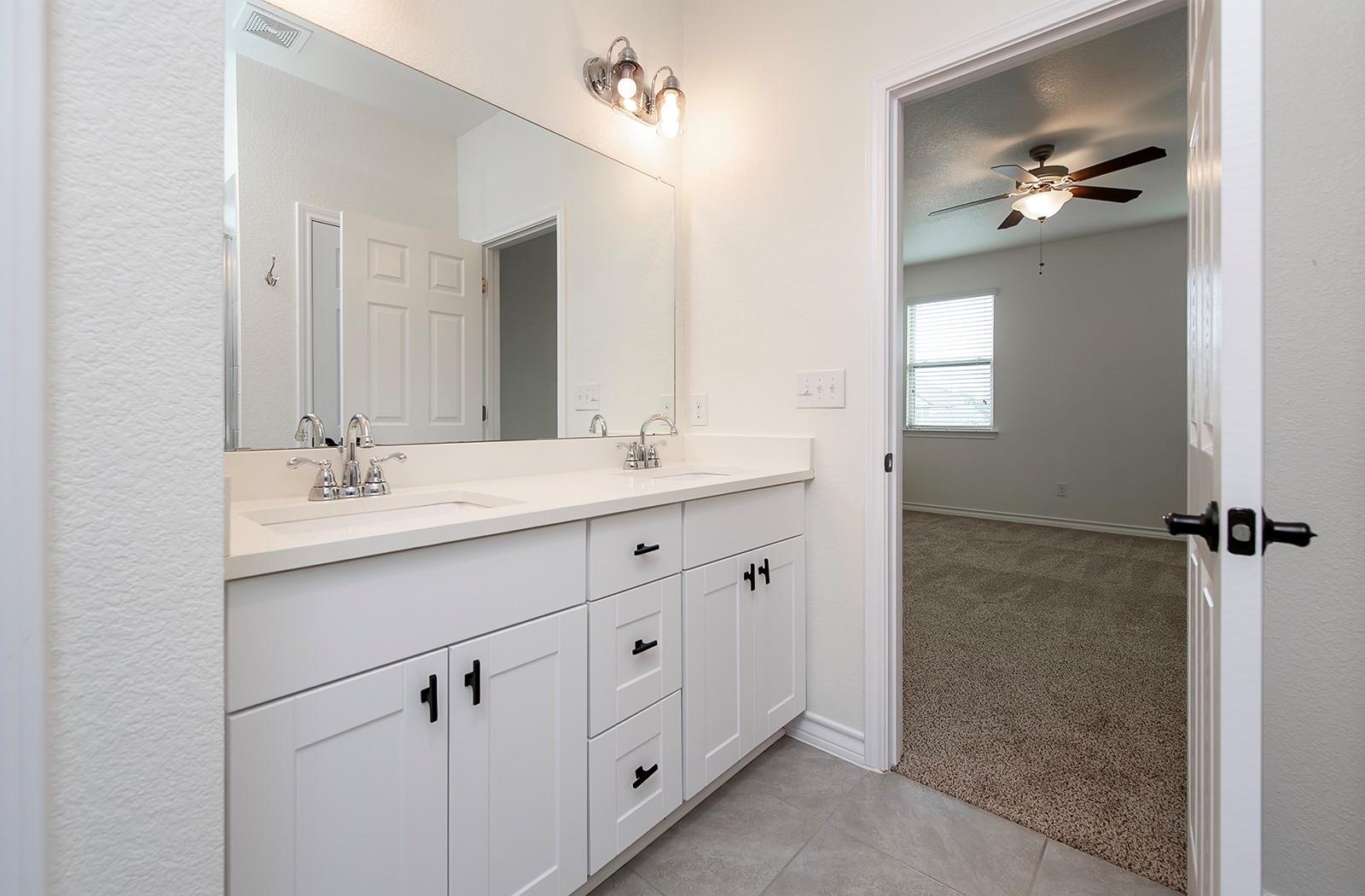 1209 Natchez Trl # 99, Leander, TX 78641