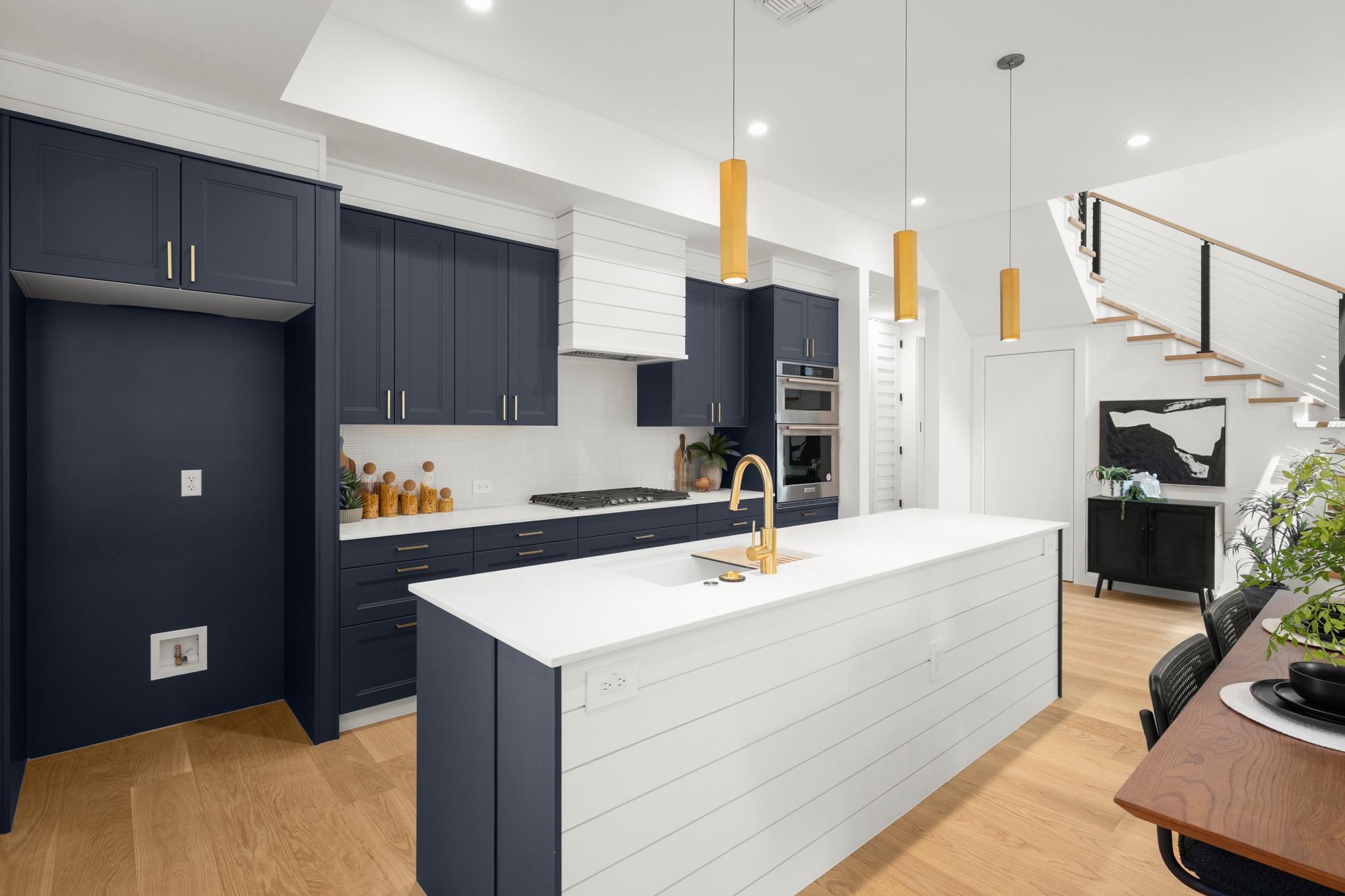5511 Joe Sayers Ave # B, Austin, TX 78756