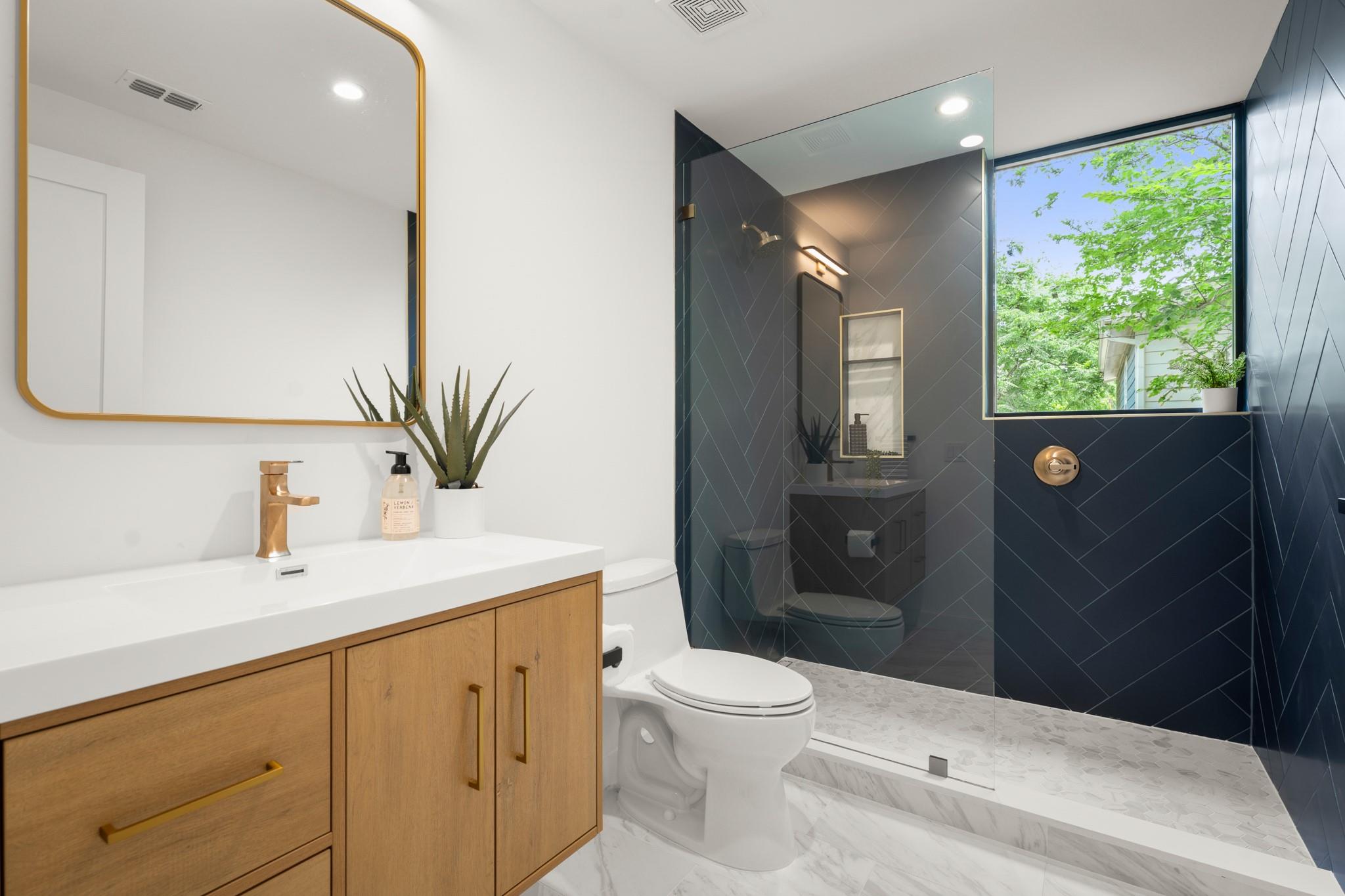 5511 Joe Sayers Ave # B, Austin, TX 78756