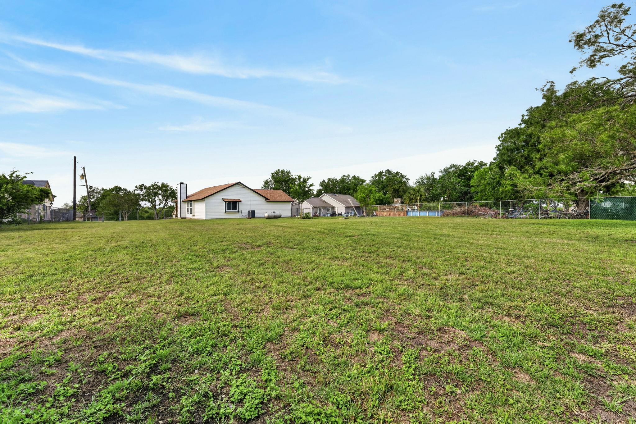 12212 Mustang Dr, Buda, TX 78610