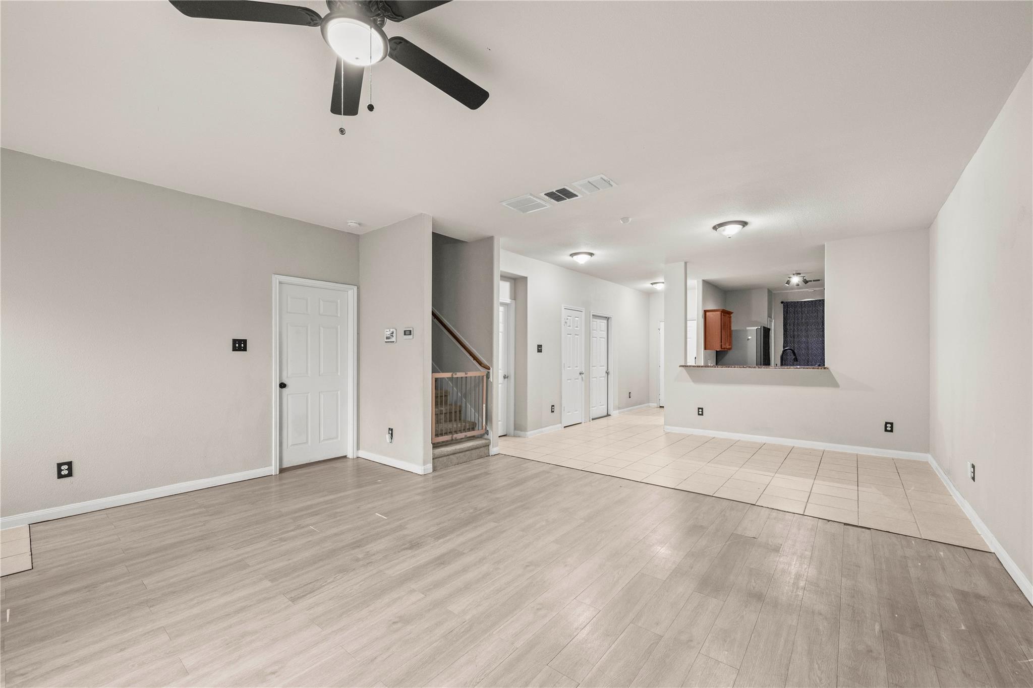 105 J E Brown Ln, Jarrell, TX 76537