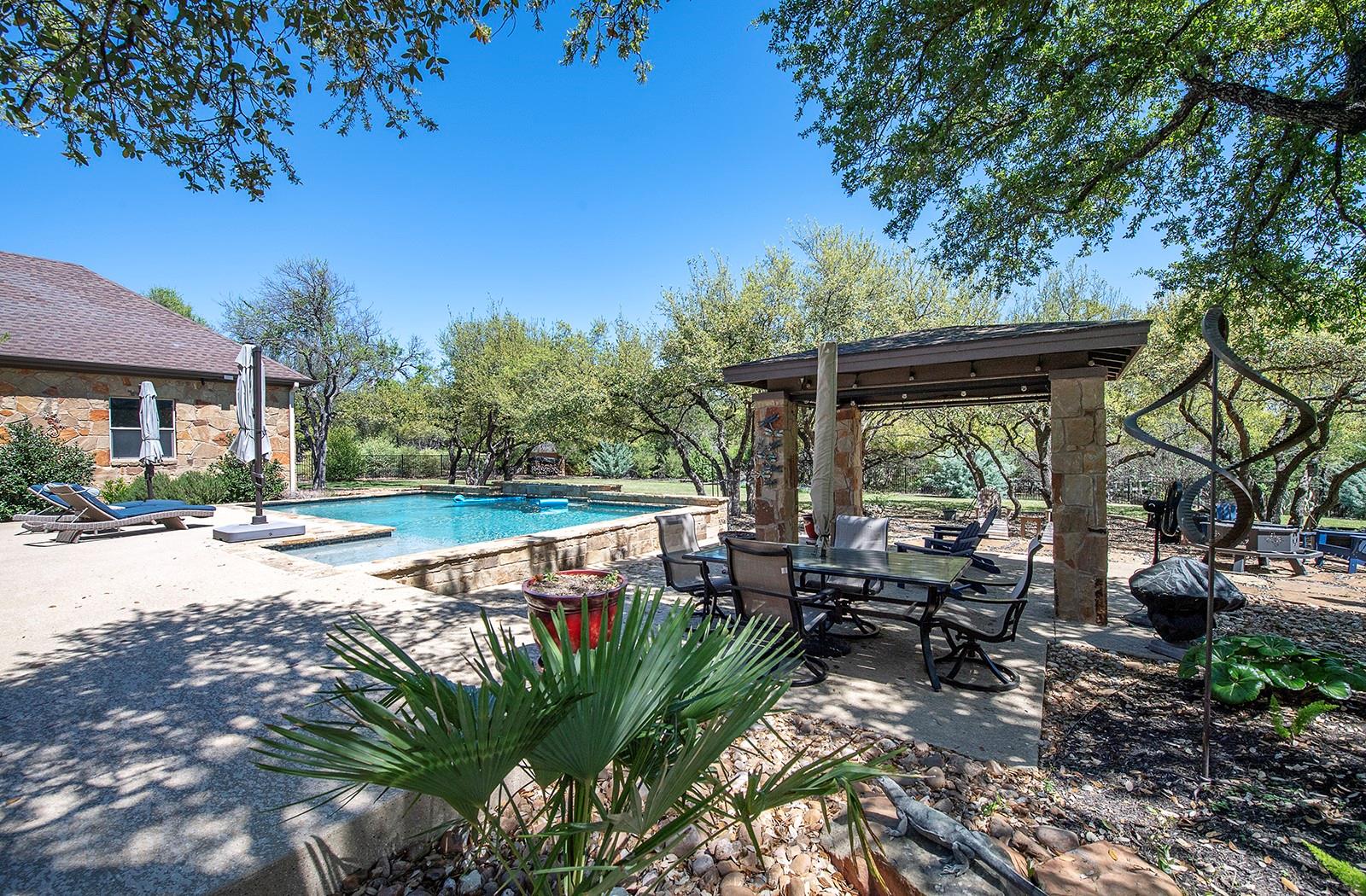 401 Goldridge Dr, Georgetown, TX 78633