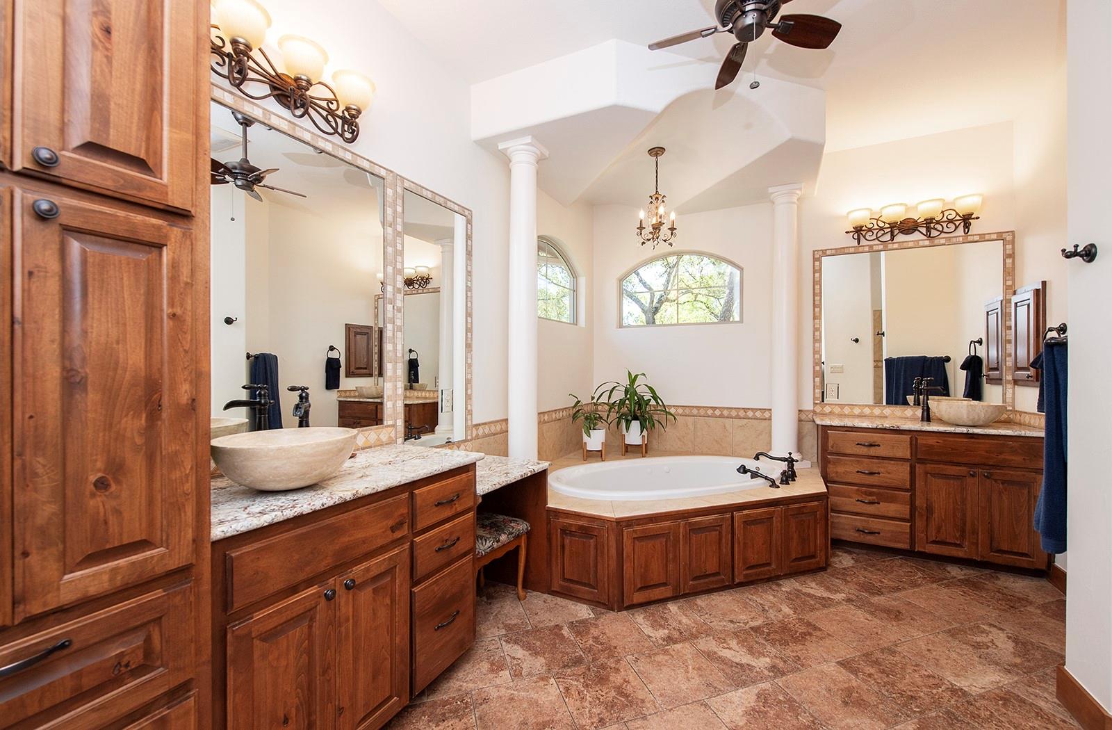 401 Goldridge Dr, Georgetown, TX 78633