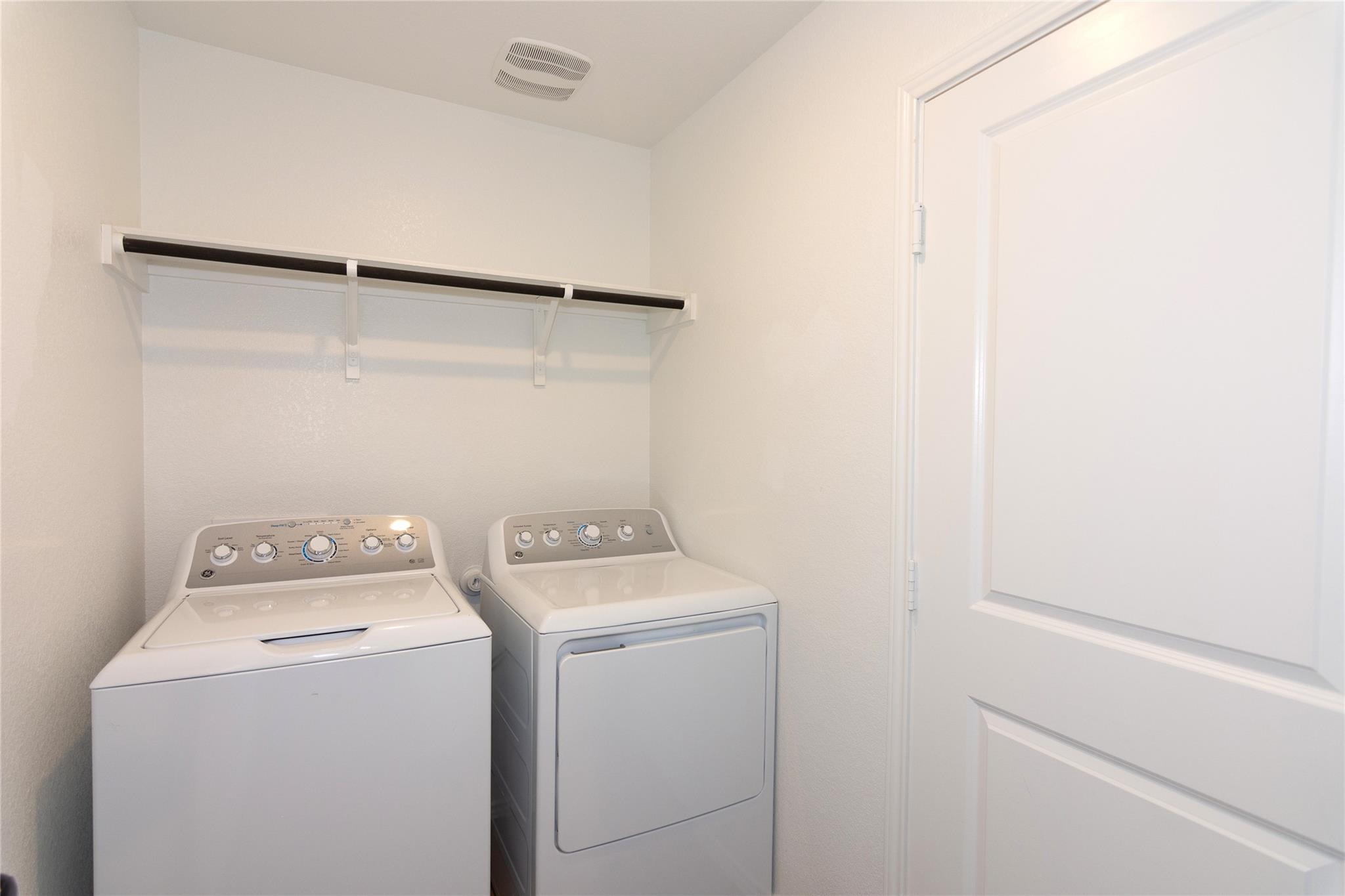 548 Rancho Del Cielo Loop, Jarrell, TX 76537