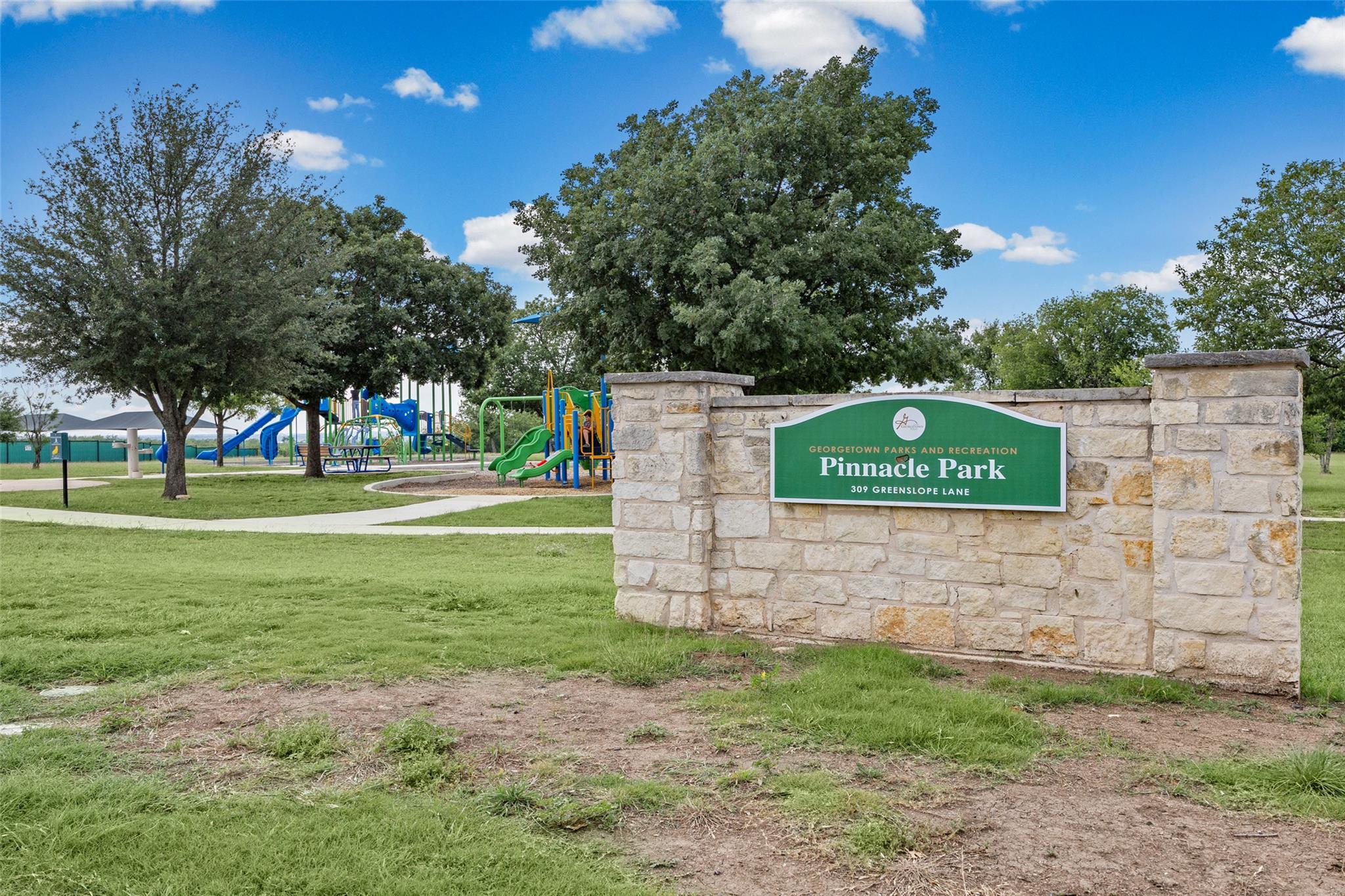 629 Pinnacle Dr, Georgetown, TX 78626