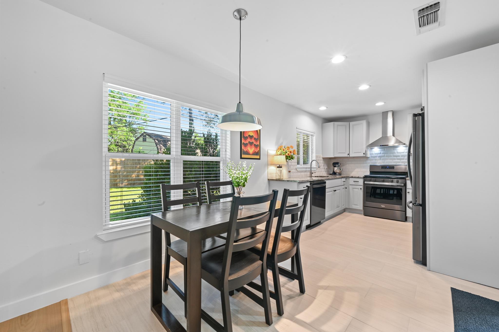 5402 Basswood Ln, Austin, TX 78723