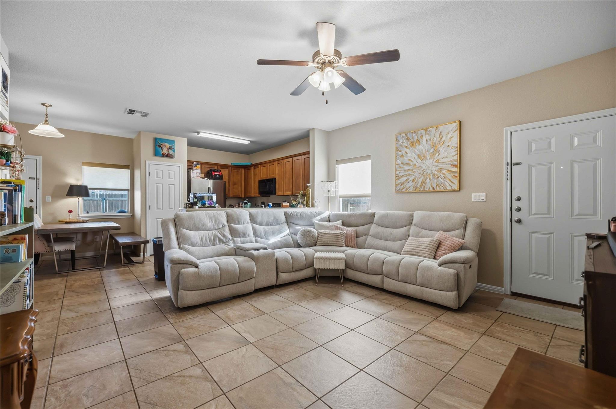 105 Liberty Place Cv, Liberty Hill, TX 78642