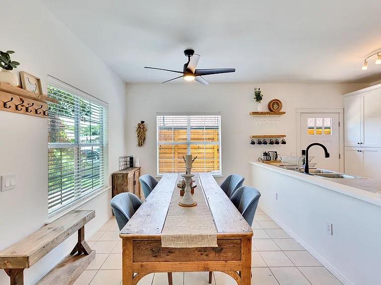 7308 Meador Ave, Austin, TX 78752