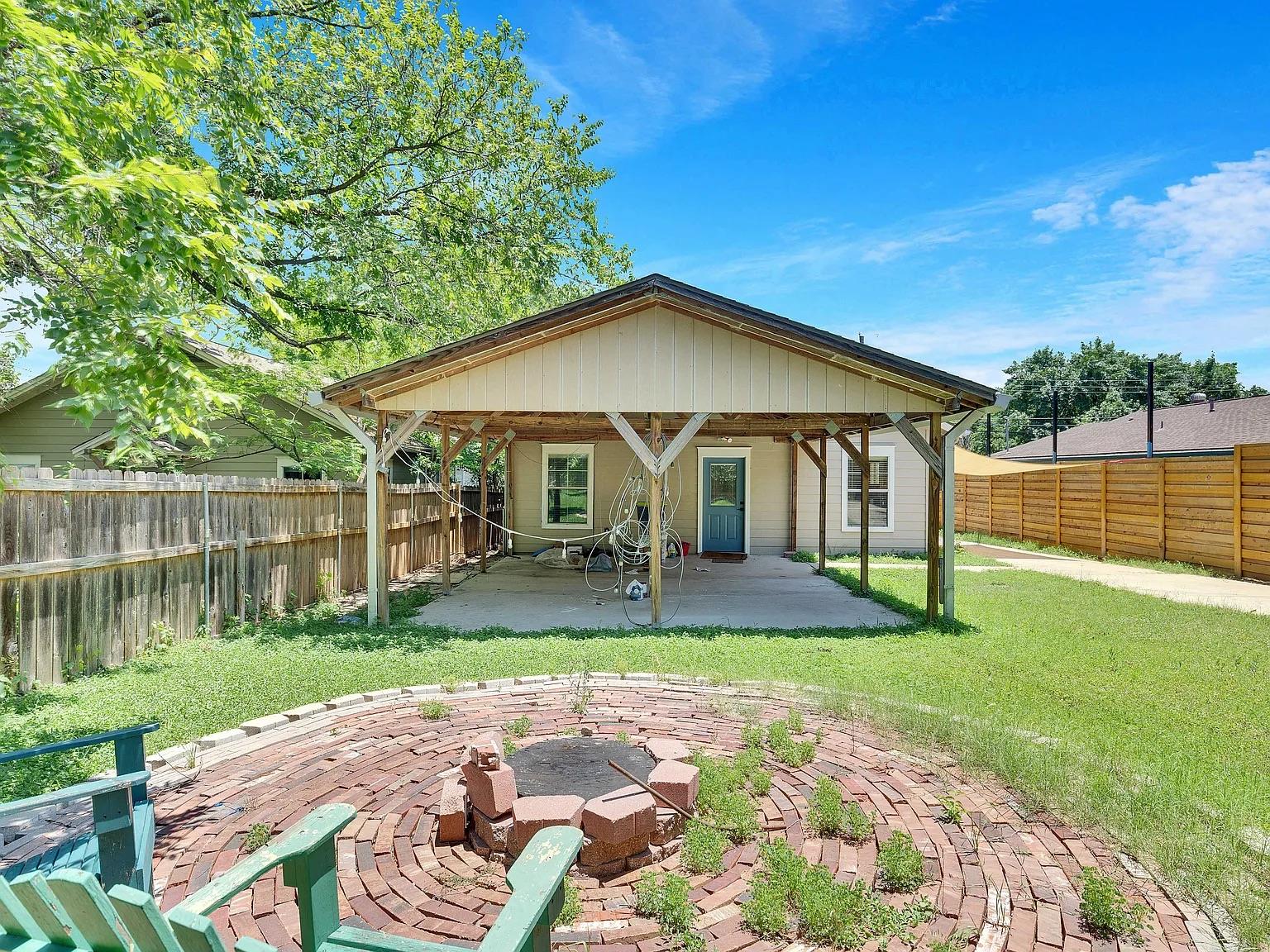7308 Meador Ave, Austin, TX 78752