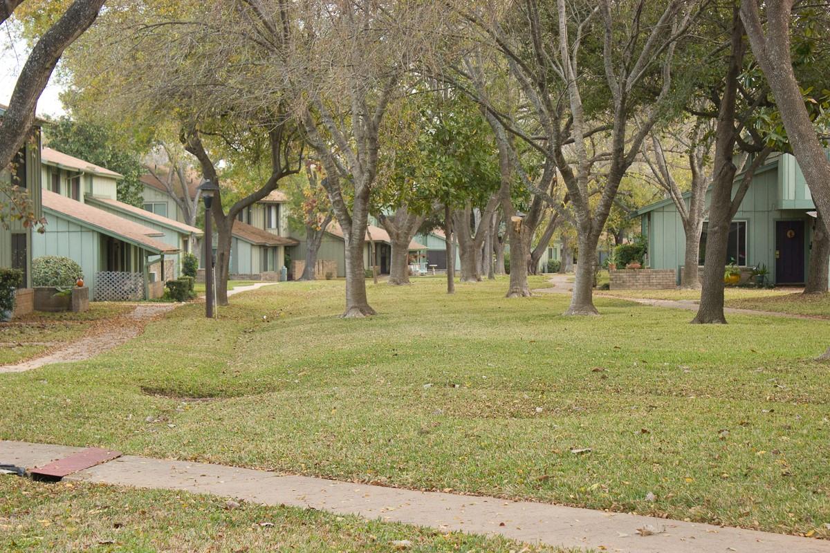 5031 Fort Clark Dr, Austin, TX 78745