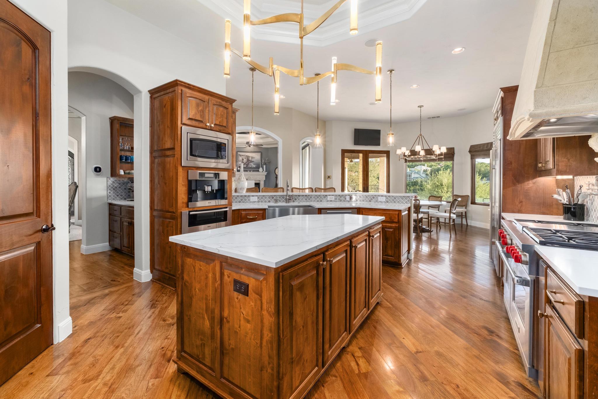 16005 Chateau Ave, Austin, TX 78734