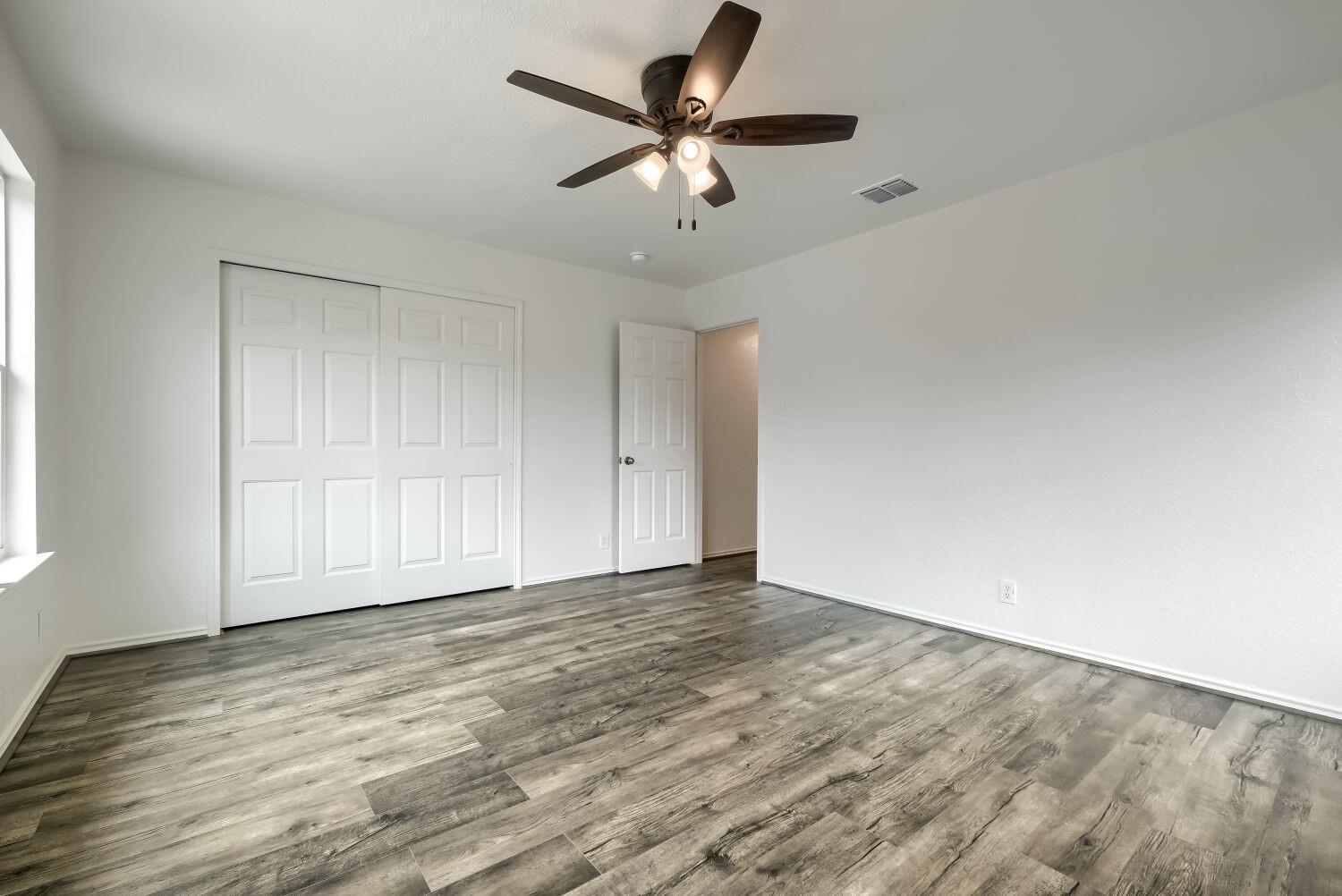 381 Scenic Meadow Mdw, New Braunfels, TX 78130
