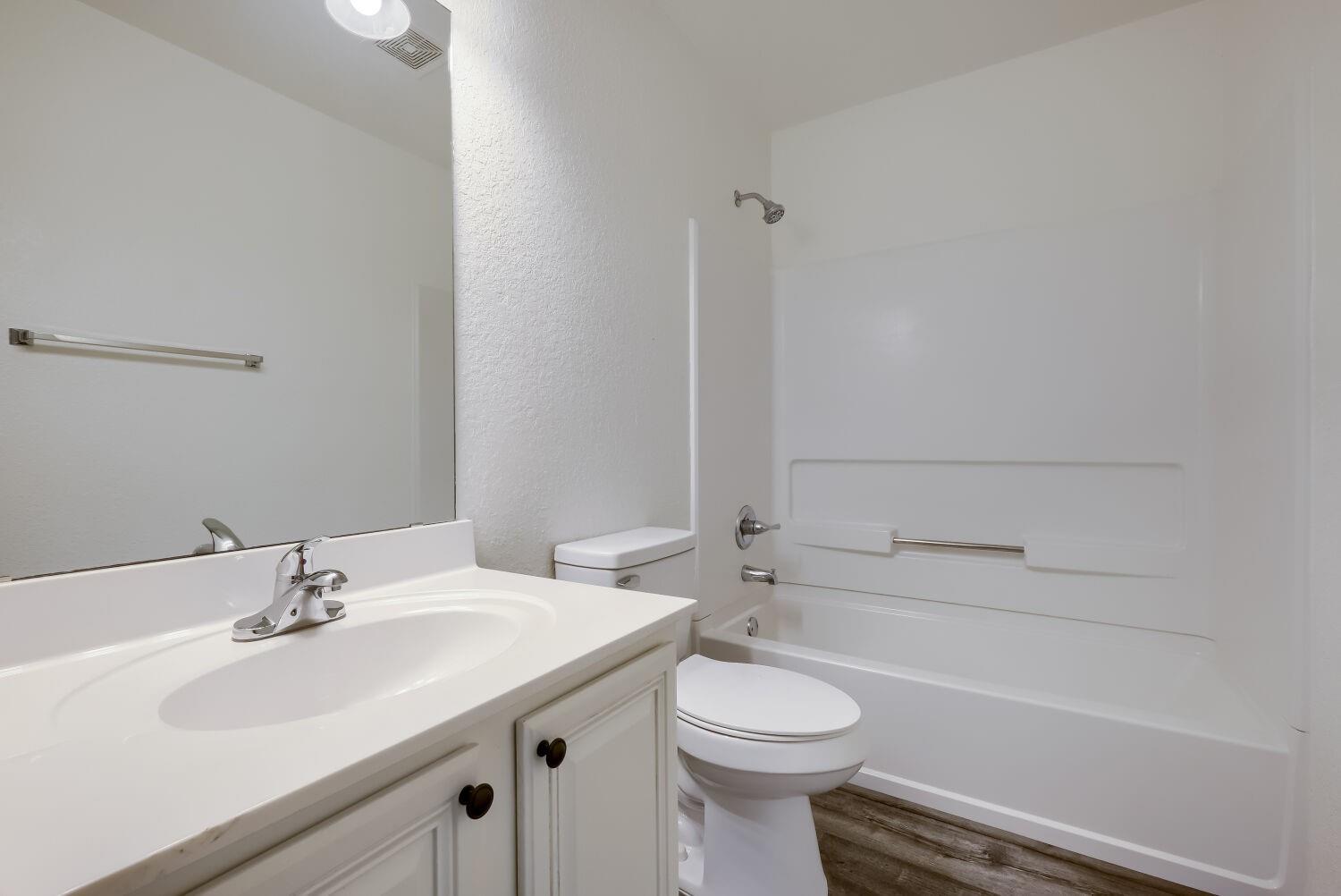 381 Scenic Meadow Mdw, New Braunfels, TX 78130